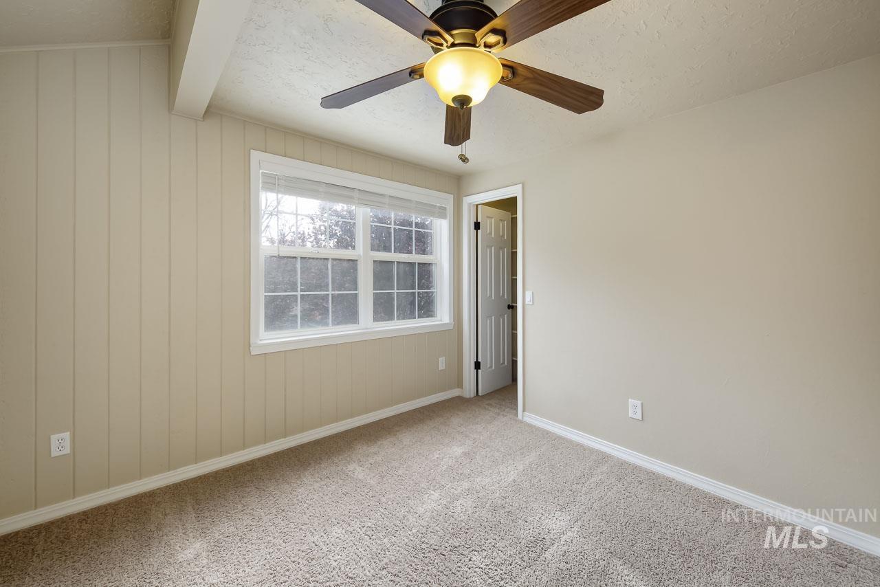 245 W Greensboro Ct, Boise, Idaho 83706, 5 Bedrooms, 2.5 Bathrooms, Residential For Sale, Price $618,000, 98980592