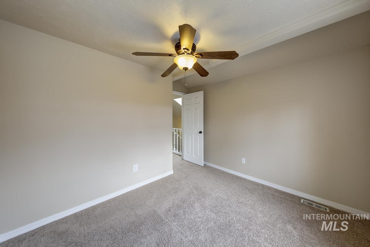 245 W Greensboro Ct, Boise, Idaho 83706, 5 Bedrooms, 2.5 Bathrooms, Residential For Sale, Price $618,000, 98980592