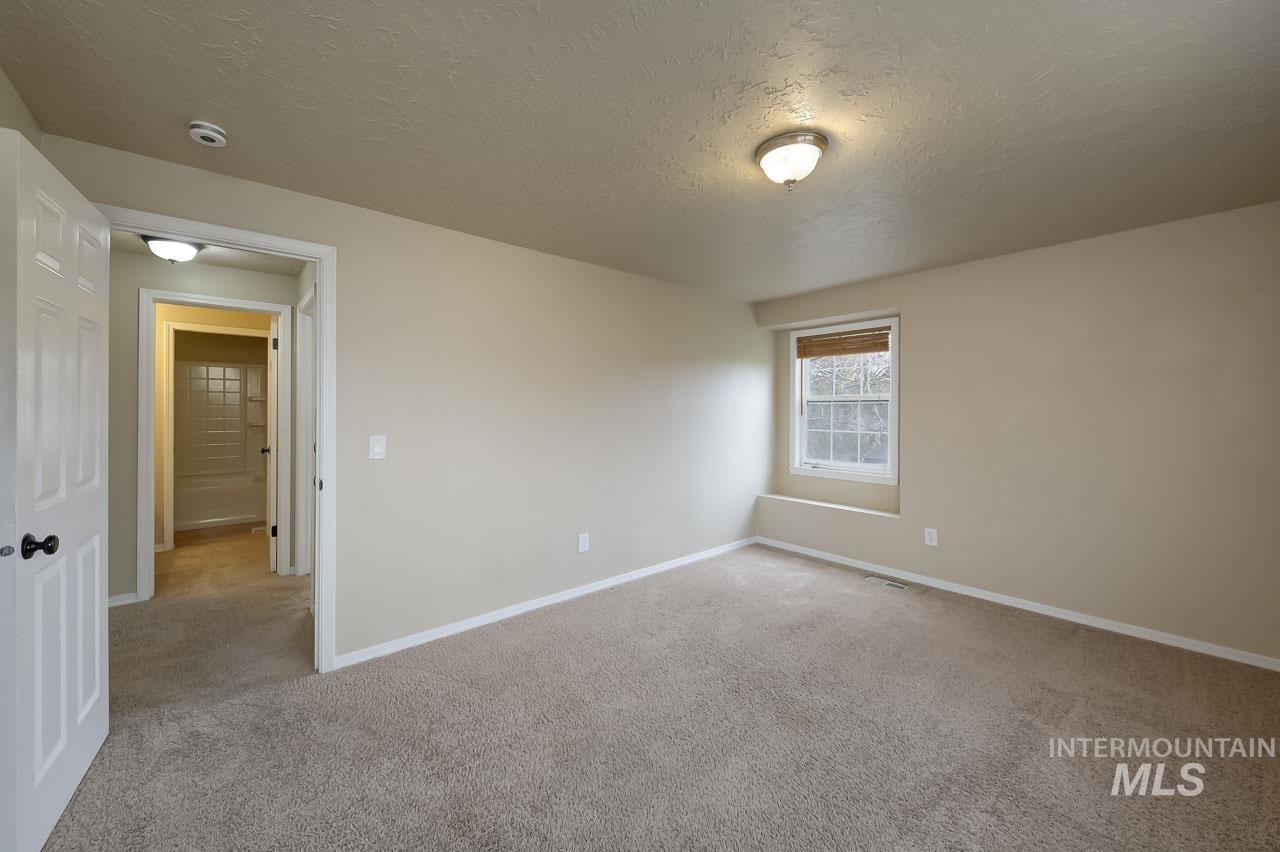 245 W Greensboro Ct, Boise, Idaho 83706, 5 Bedrooms, 2.5 Bathrooms, Residential For Sale, Price $618,000, 98980592