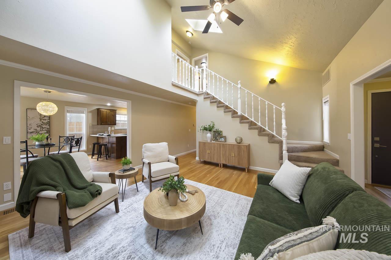 245 W Greensboro Ct, Boise, Idaho 83706, 5 Bedrooms, 2.5 Bathrooms, Residential For Sale, Price $618,000, 98980592