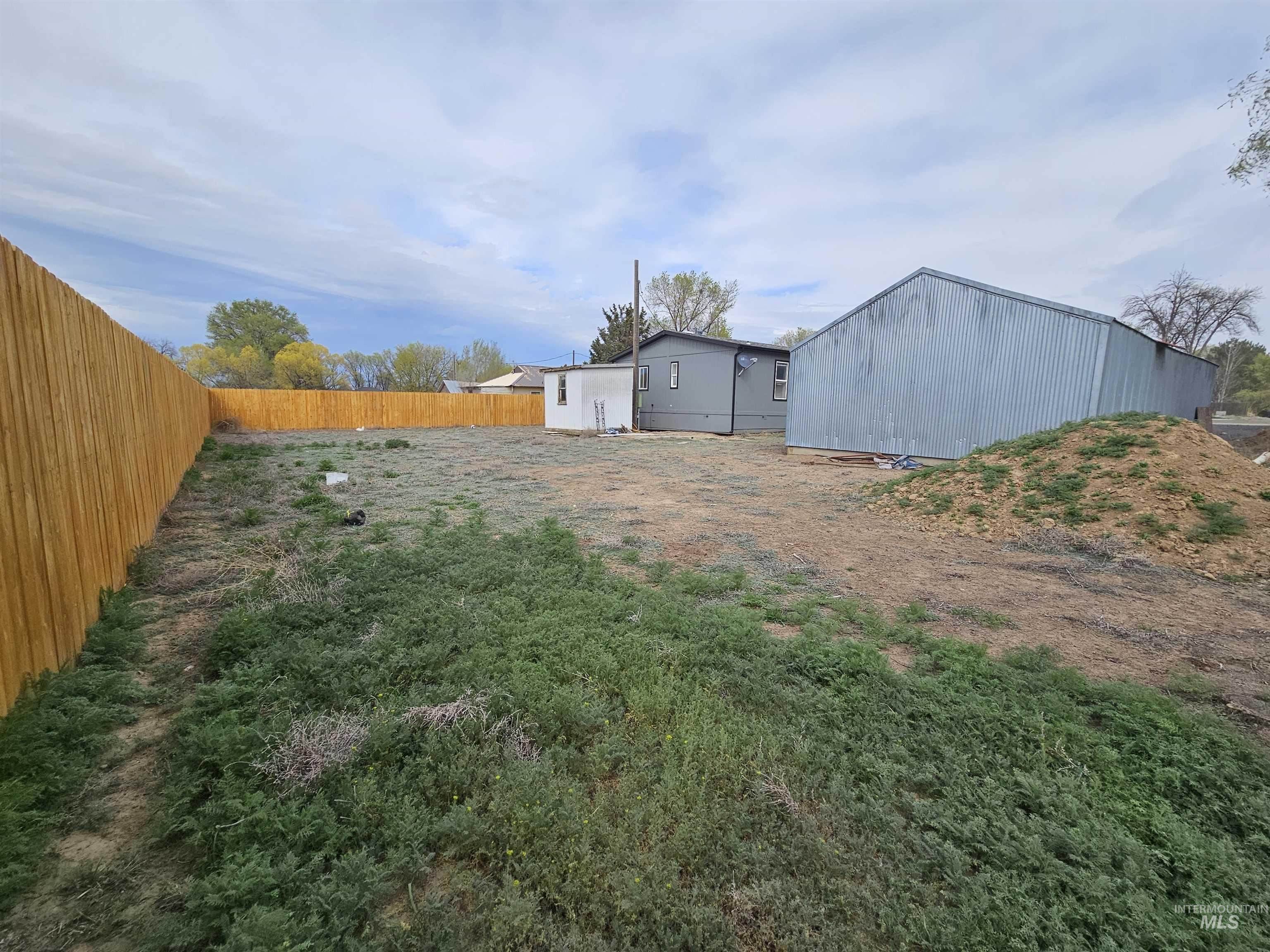 603 N Fir Street, Jerome, Idaho 83338, 2 Bedrooms, 2 Bathrooms, Residential For Sale, Price $245,000,MLS 98980593