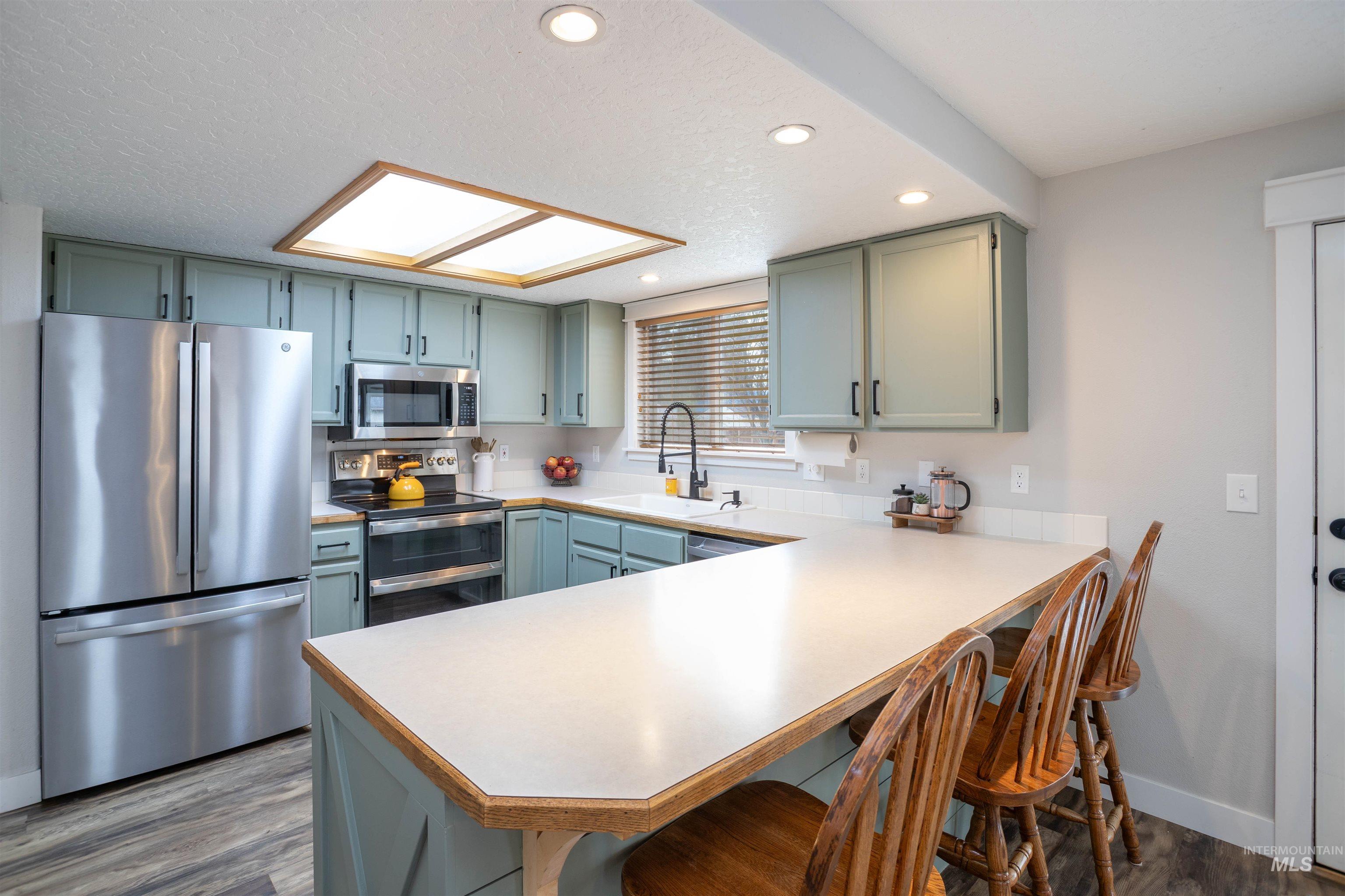 4695 Heath Way, Nampa, Idaho 83687, 4 Bedrooms, 2.5 Bathrooms, Residential For Sale, Price $754,537, 98980594