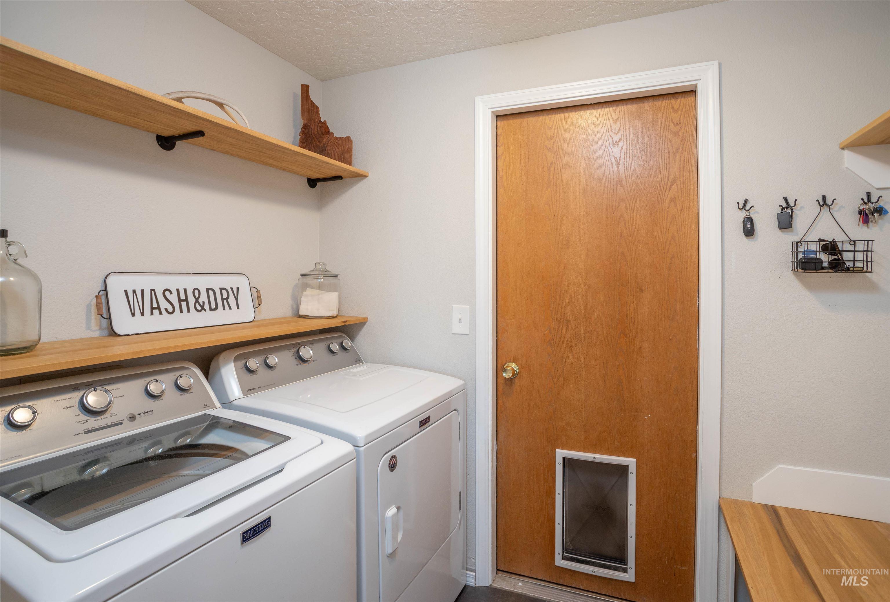 4695 Heath Way, Nampa, Idaho 83687, 4 Bedrooms, 2.5 Bathrooms, Residential For Sale, Price $754,537, 98980594