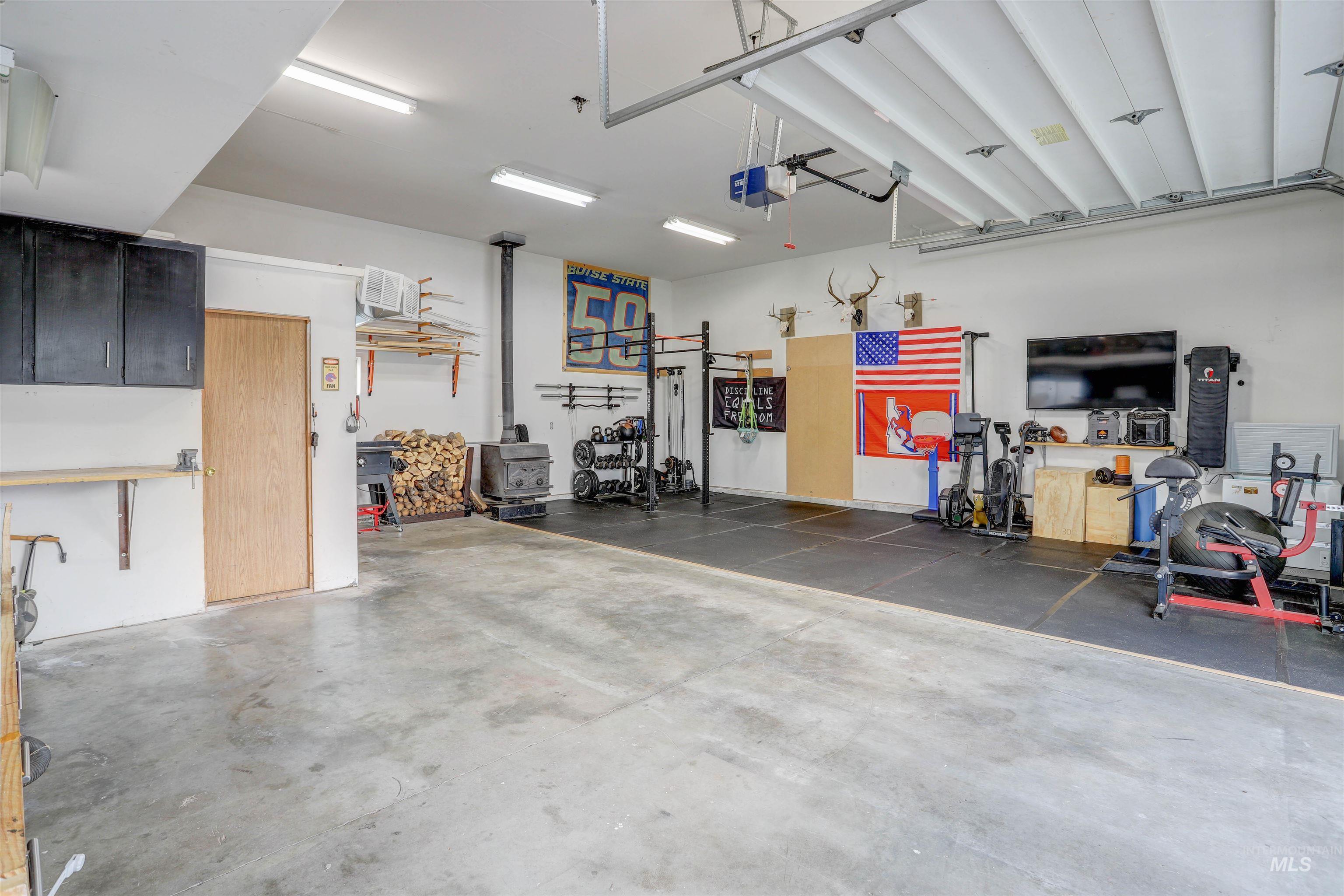 4695 Heath Way, Nampa, Idaho 83687, 4 Bedrooms, 2.5 Bathrooms, Residential For Sale, Price $754,537, 98980594