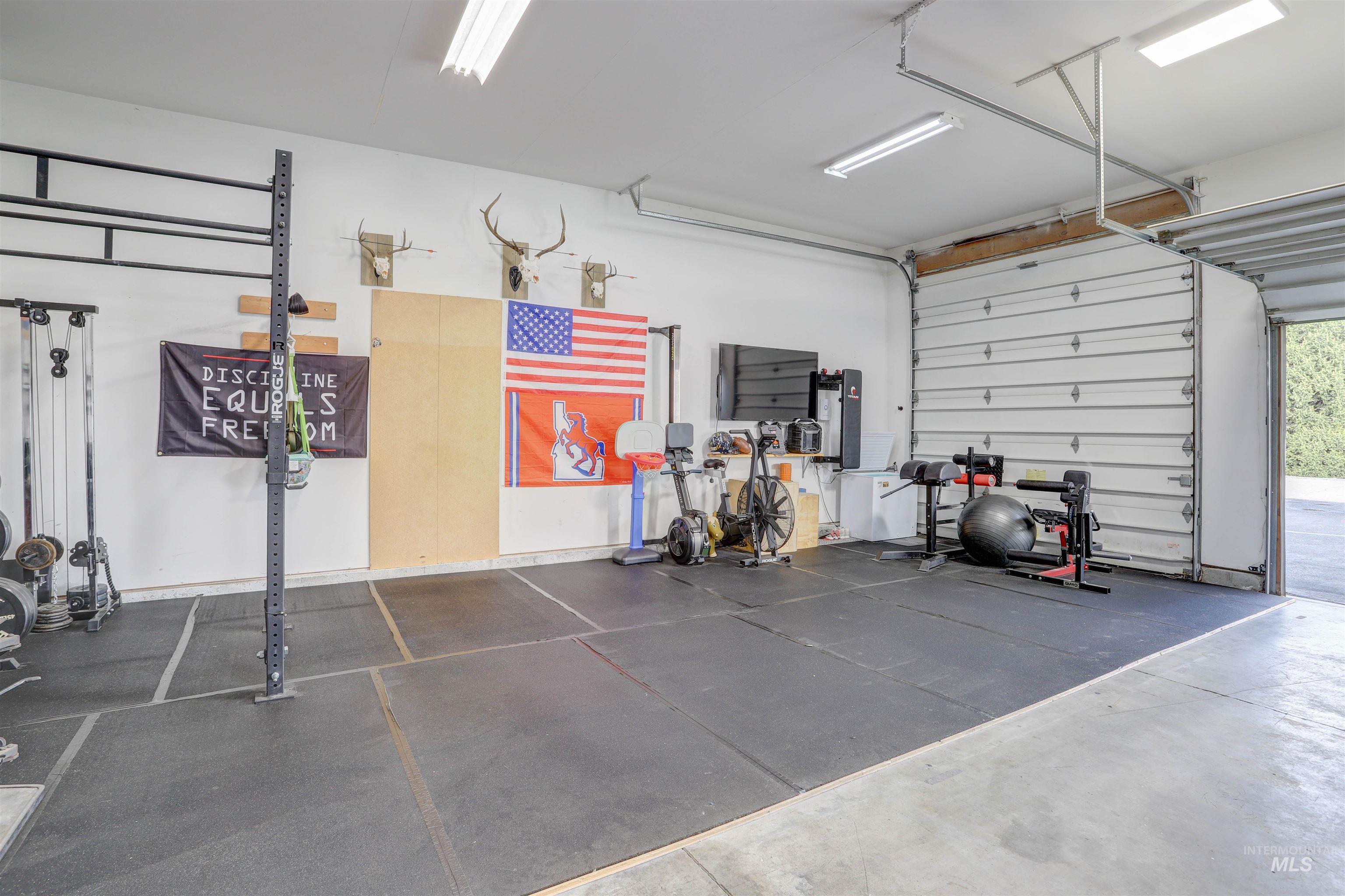 4695 Heath Way, Nampa, Idaho 83687, 4 Bedrooms, 2.5 Bathrooms, Residential For Sale, Price $754,537, 98980594