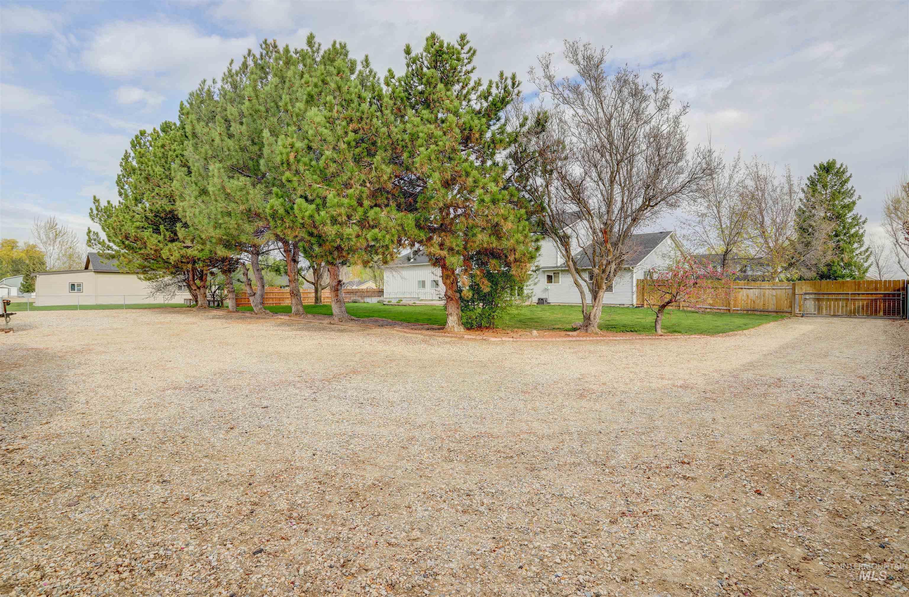 4695 Heath Way, Nampa, Idaho 83687, 4 Bedrooms, 2.5 Bathrooms, Residential For Sale, Price $754,537, 98980594