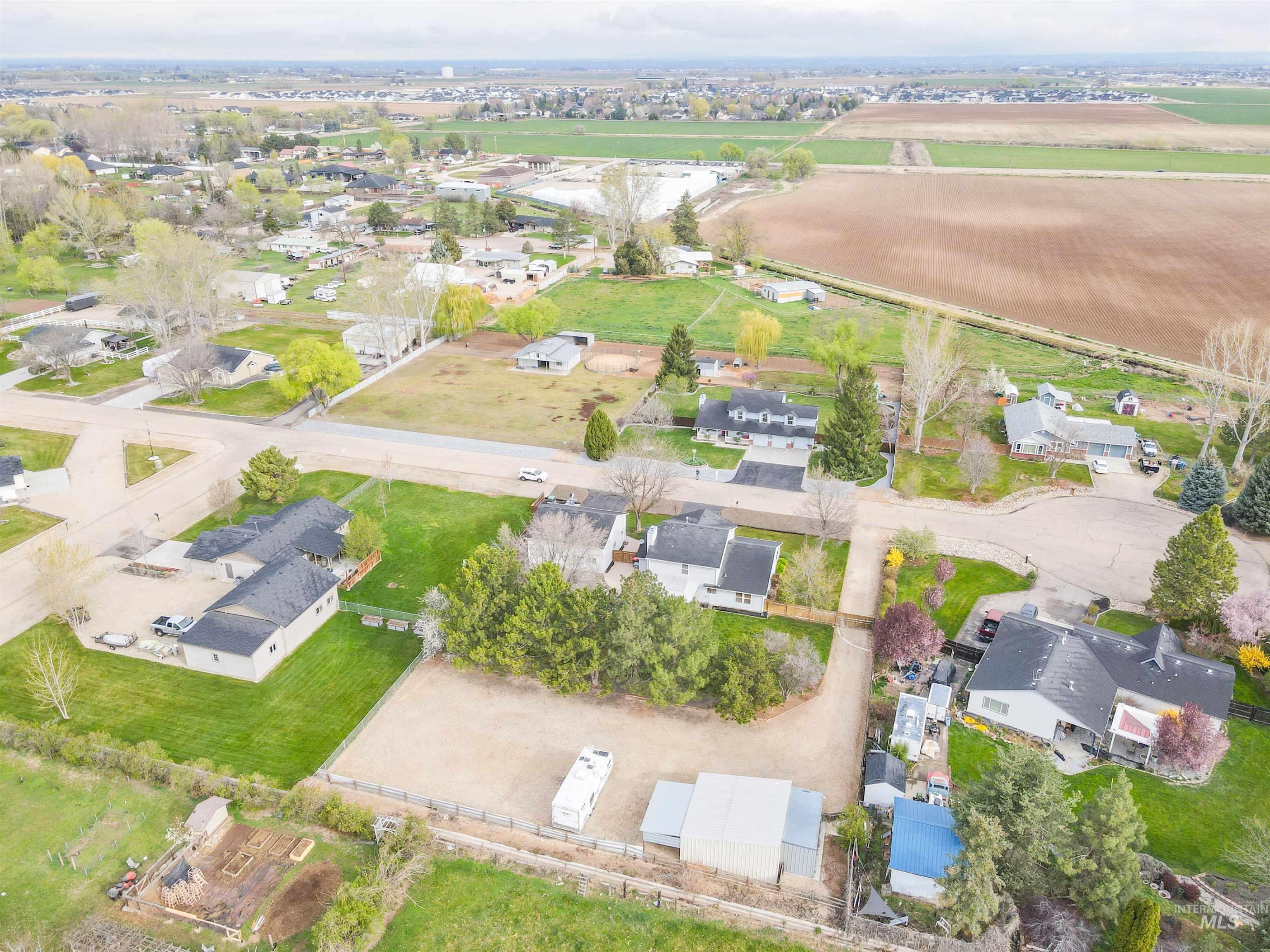 4695 Heath Way, Nampa, Idaho 83687, 4 Bedrooms, 2.5 Bathrooms, Residential For Sale, Price $754,537, 98980594