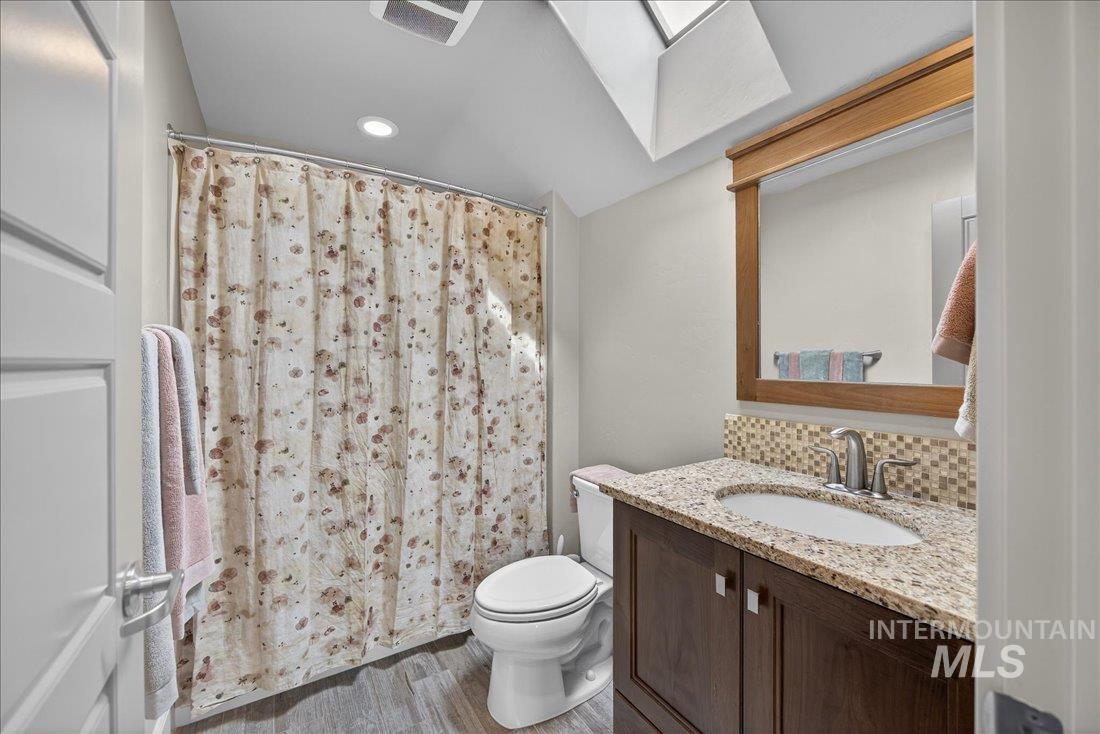 3552 W Star Hollow Dr, Meridian, Idaho 83646, 3 Bedrooms, 3 Bathrooms, Residential For Sale, Price $979,000,MLS 98980596