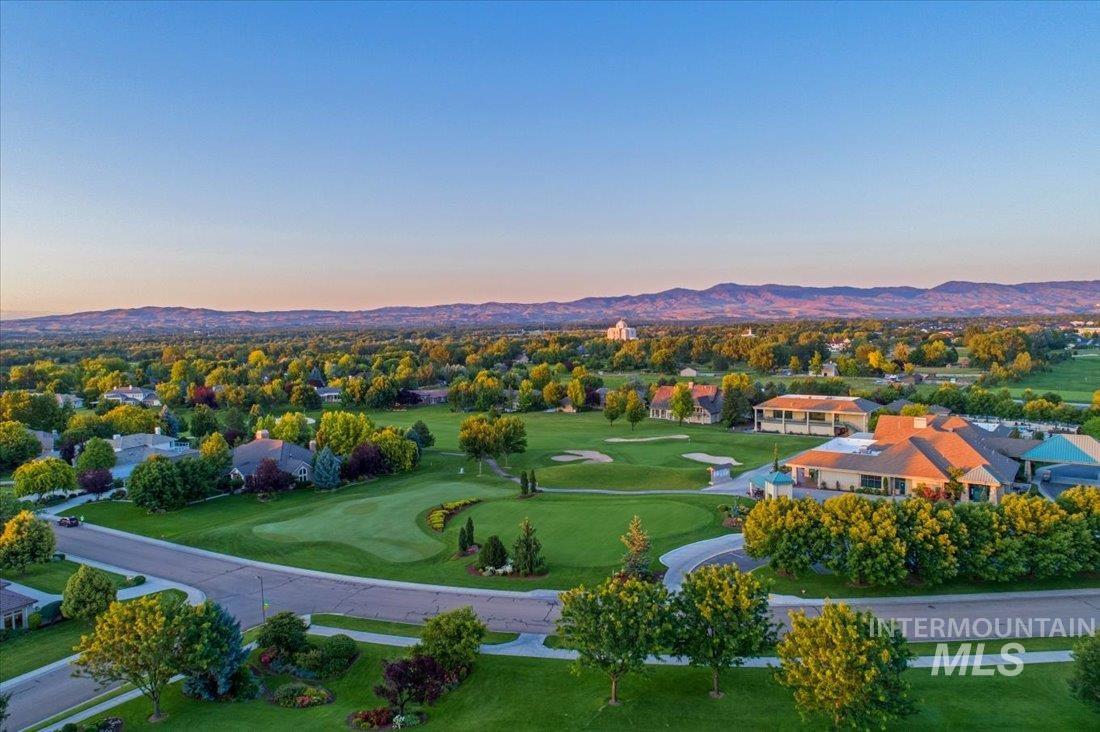 3552 W Star Hollow Dr, Meridian, Idaho 83646, 3 Bedrooms, 3 Bathrooms, Residential For Sale, Price $979,000,MLS 98980596