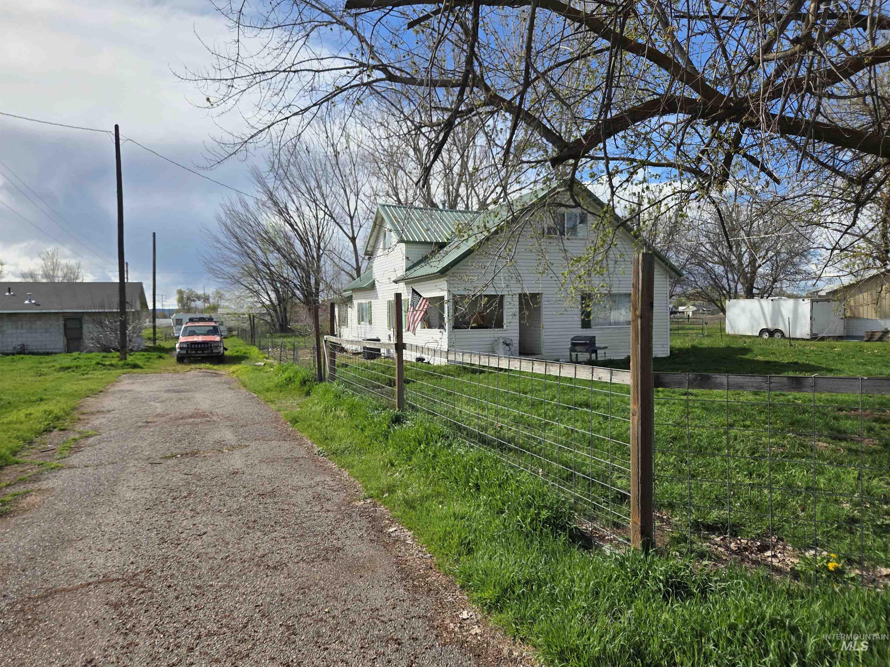 1242 S 12th Street, Payette, Idaho 83661-3385, 4 Bedrooms, 2 Bathrooms, Residential For Sale, Price $350,000,MLS 98980597
