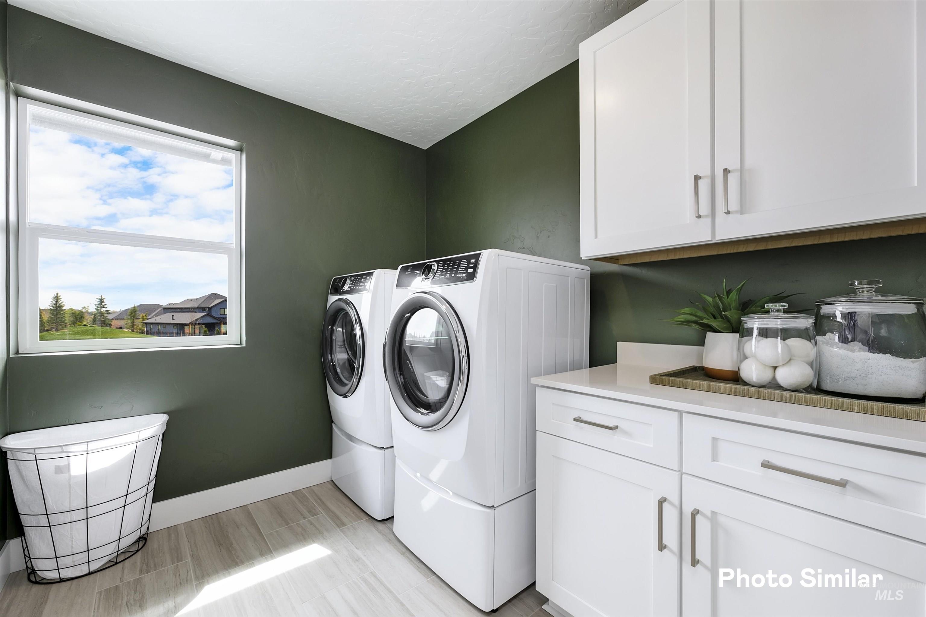 1725 N Big Star Ave, Eagle, Idaho 83616, 3 Bedrooms, 2.5 Bathrooms, Residential For Sale, Price $414,900, 98980602