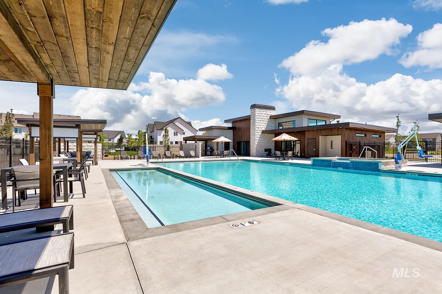 1725 N Big Star Ave, Eagle, Idaho 83616, 3 Bedrooms, 2.5 Bathrooms, Residential For Sale, Price $414,900, 98980602