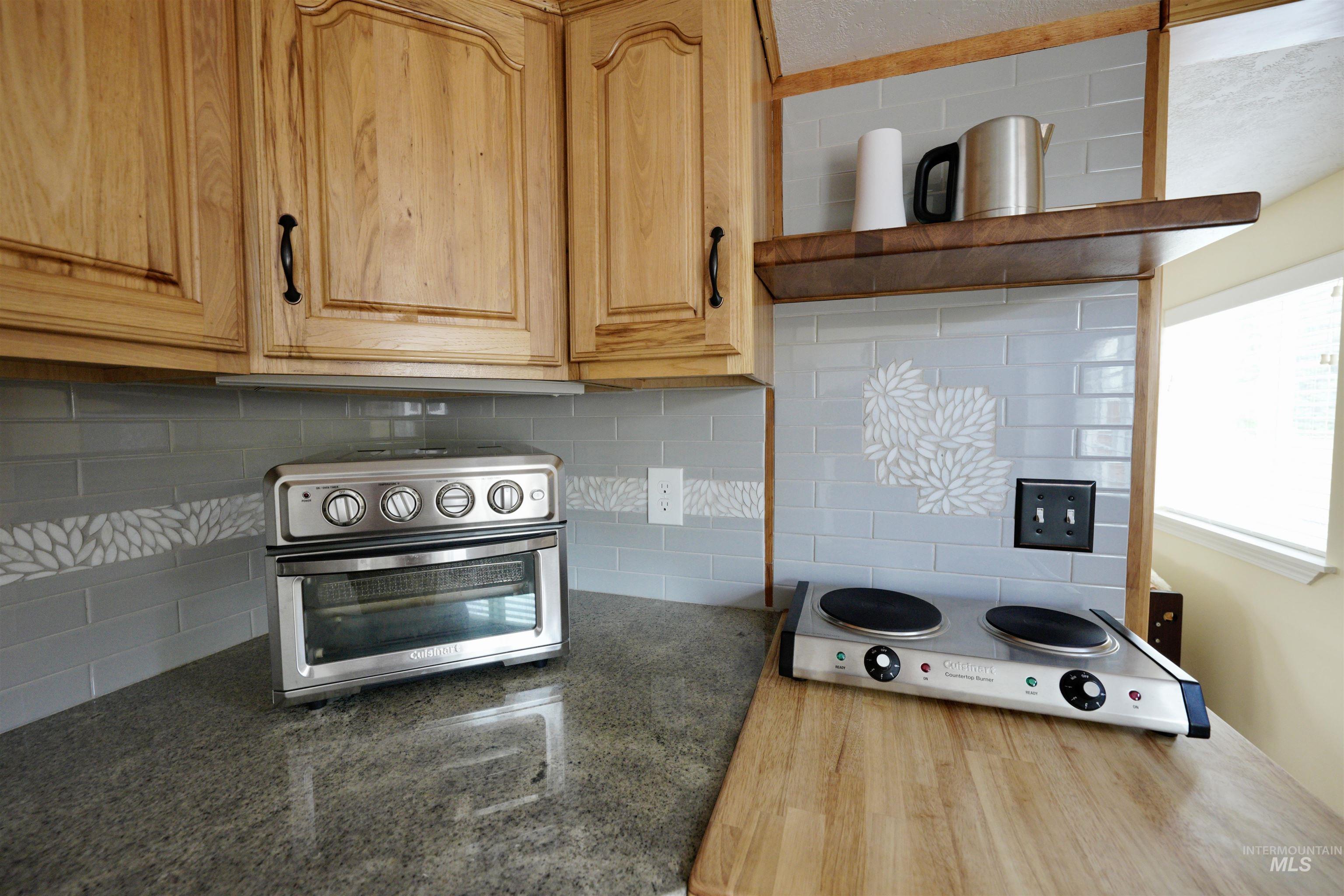 115 Locust St, Horseshoe Bend, Idaho 83629, 1 Bedroom, 1 Bathroom, Residential For Sale, Price $249,000,MLS 98980604