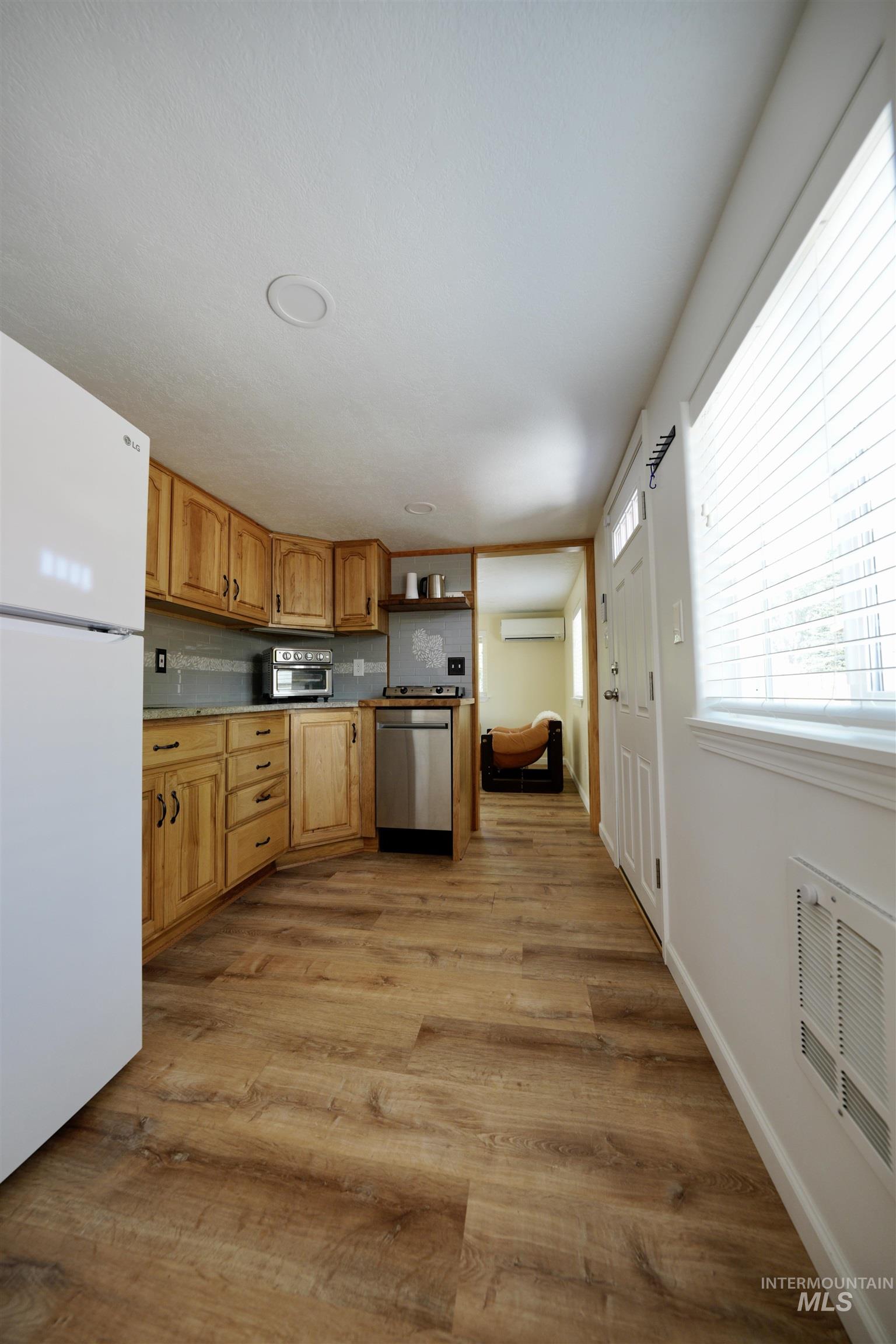 115 Locust St, Horseshoe Bend, Idaho 83629, 1 Bedroom, 1 Bathroom, Residential For Sale, Price $249,000,MLS 98980604