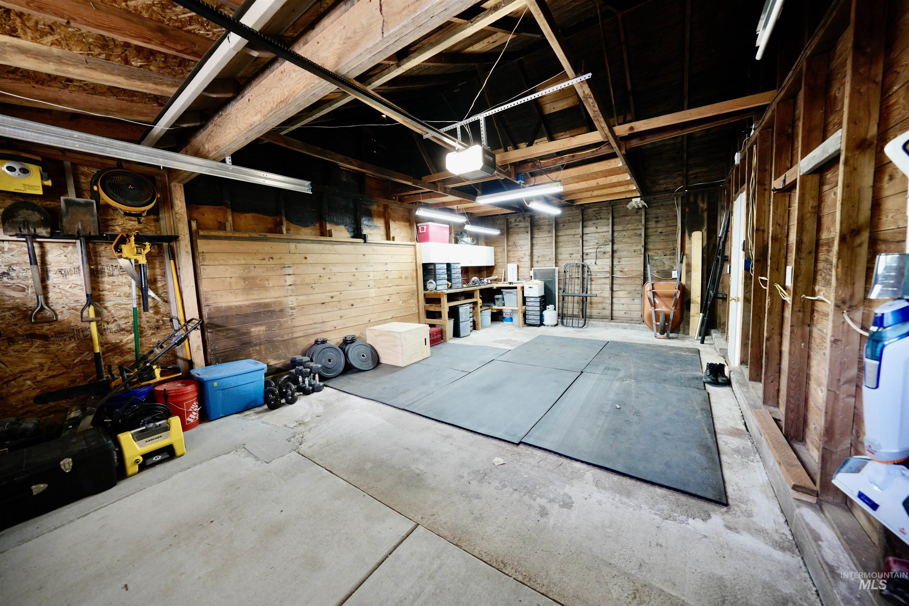 115 Locust St, Horseshoe Bend, Idaho 83629, 1 Bedroom, 1 Bathroom, Residential For Sale, Price $249,000,MLS 98980604