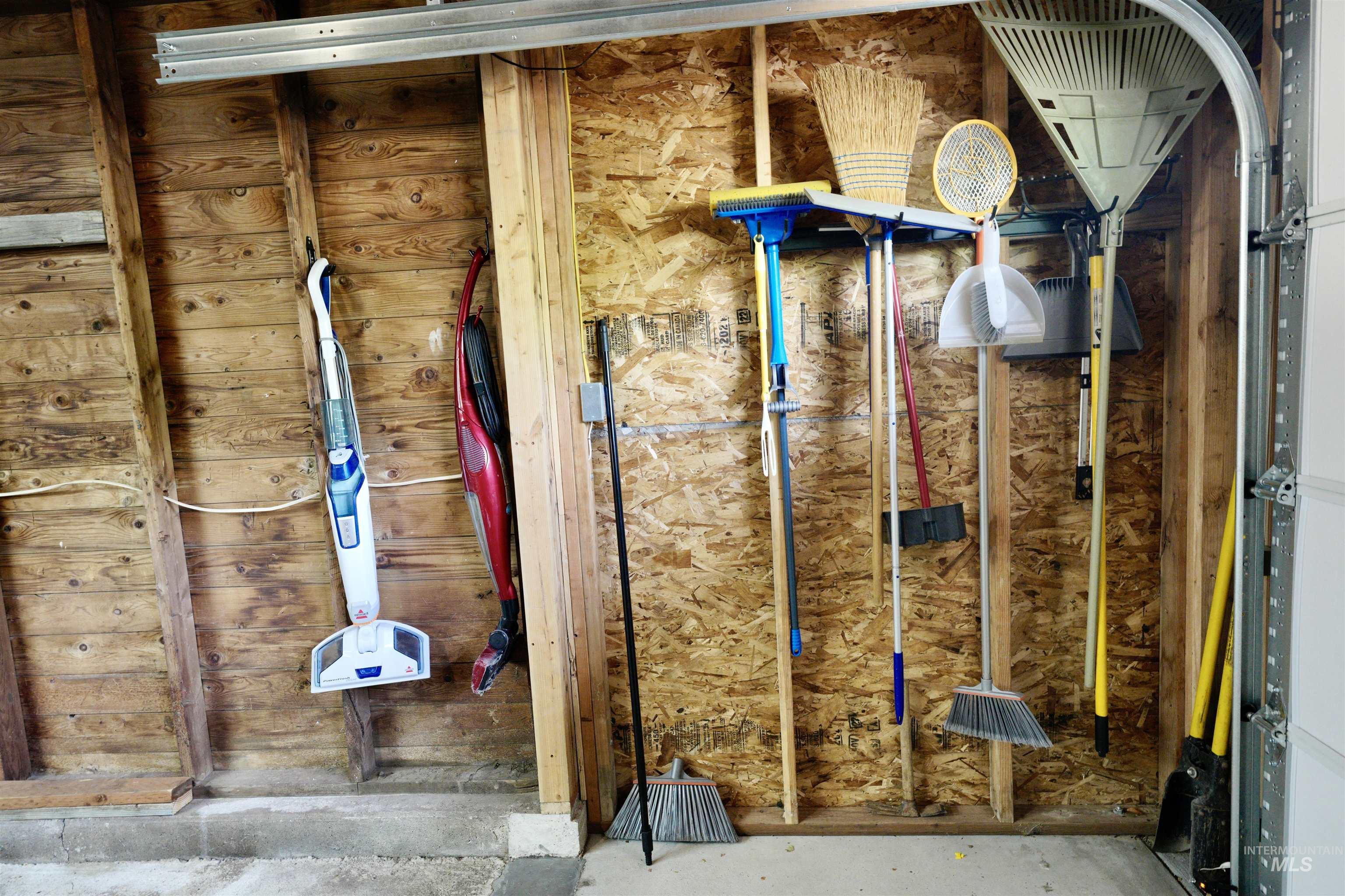 115 Locust St, Horseshoe Bend, Idaho 83629, 1 Bedroom, 1 Bathroom, Residential For Sale, Price $249,000,MLS 98980604