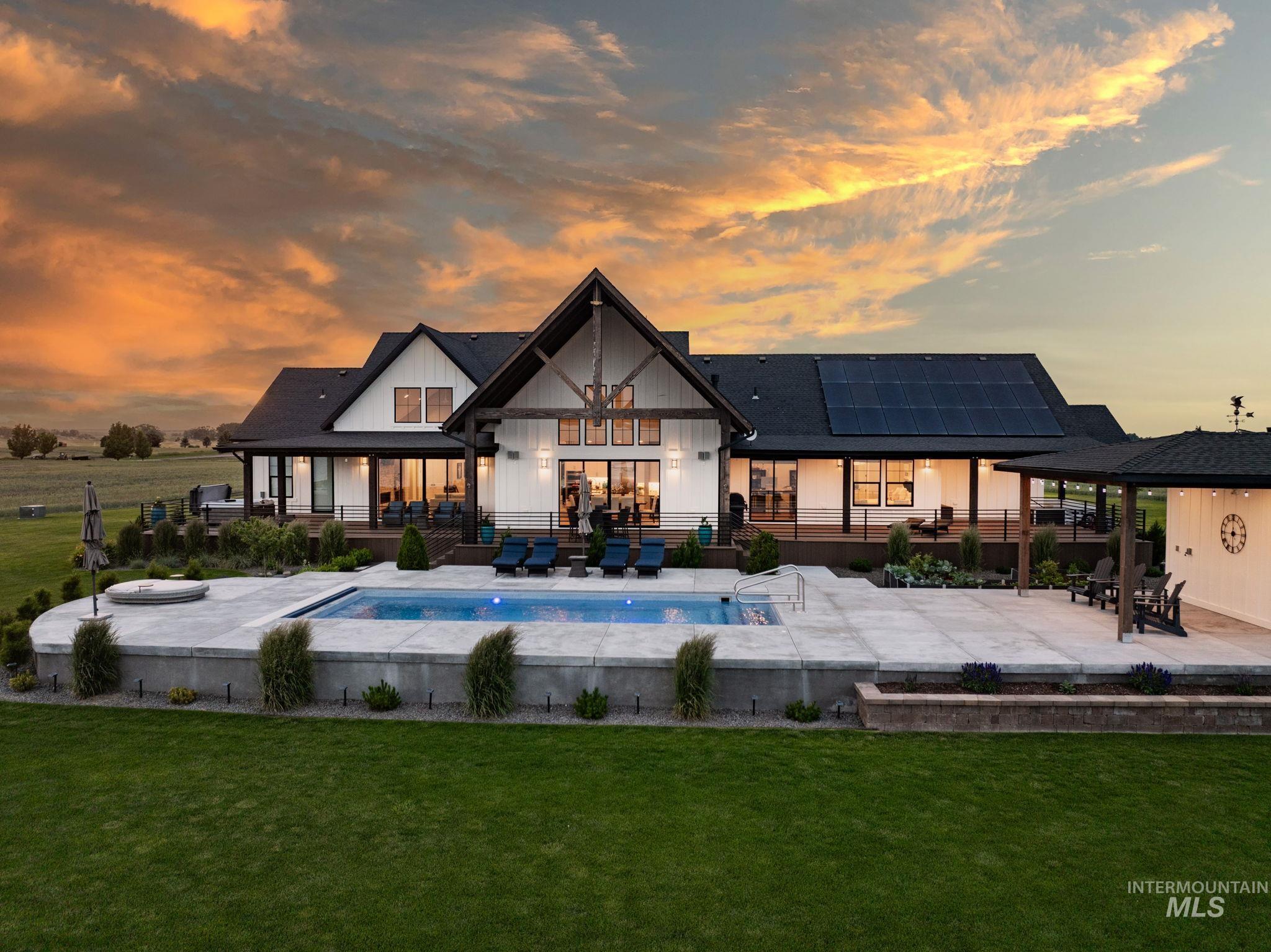 281 Lakeshore Dr, American Falls, Idaho 83211, 5 Bedrooms, 4.5 Bathrooms, Residential For Sale, Price $2,495,000,MLS 98980608