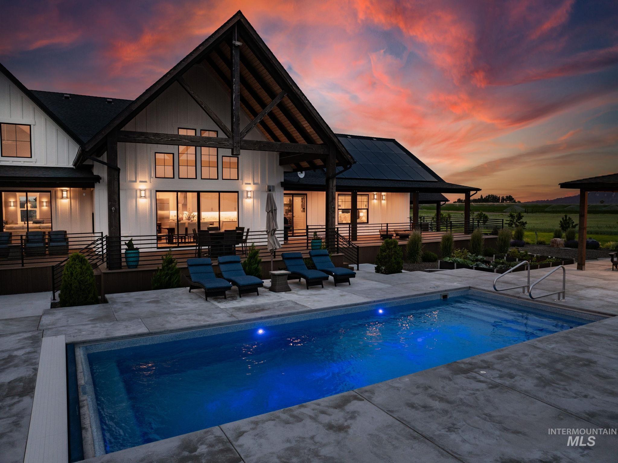 281 Lakeshore Dr, American Falls, Idaho 83211, 5 Bedrooms, 4.5 Bathrooms, Residential For Sale, Price $1,899,999,MLS 98980608