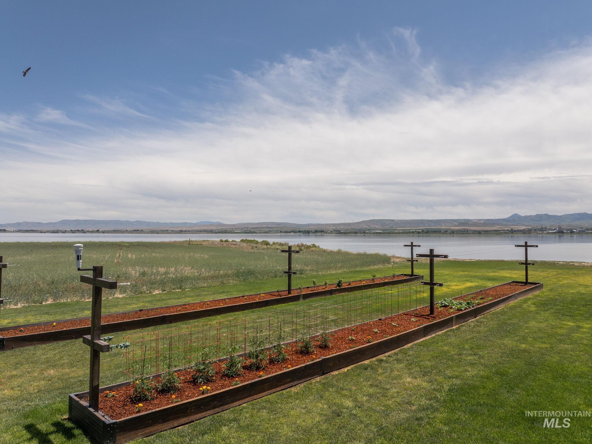 281 Lakeshore Dr, American Falls, Idaho 83211, 5 Bedrooms, 4.5 Bathrooms, Residential For Sale, Price $2,495,000,MLS 98980608