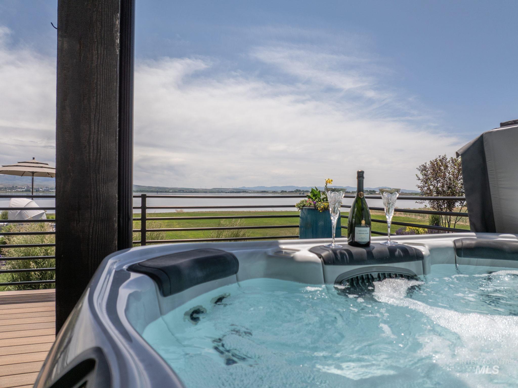 281 Lakeshore Dr, American Falls, Idaho 83211, 5 Bedrooms, 4.5 Bathrooms, Residential For Sale, Price $2,495,000,MLS 98980608