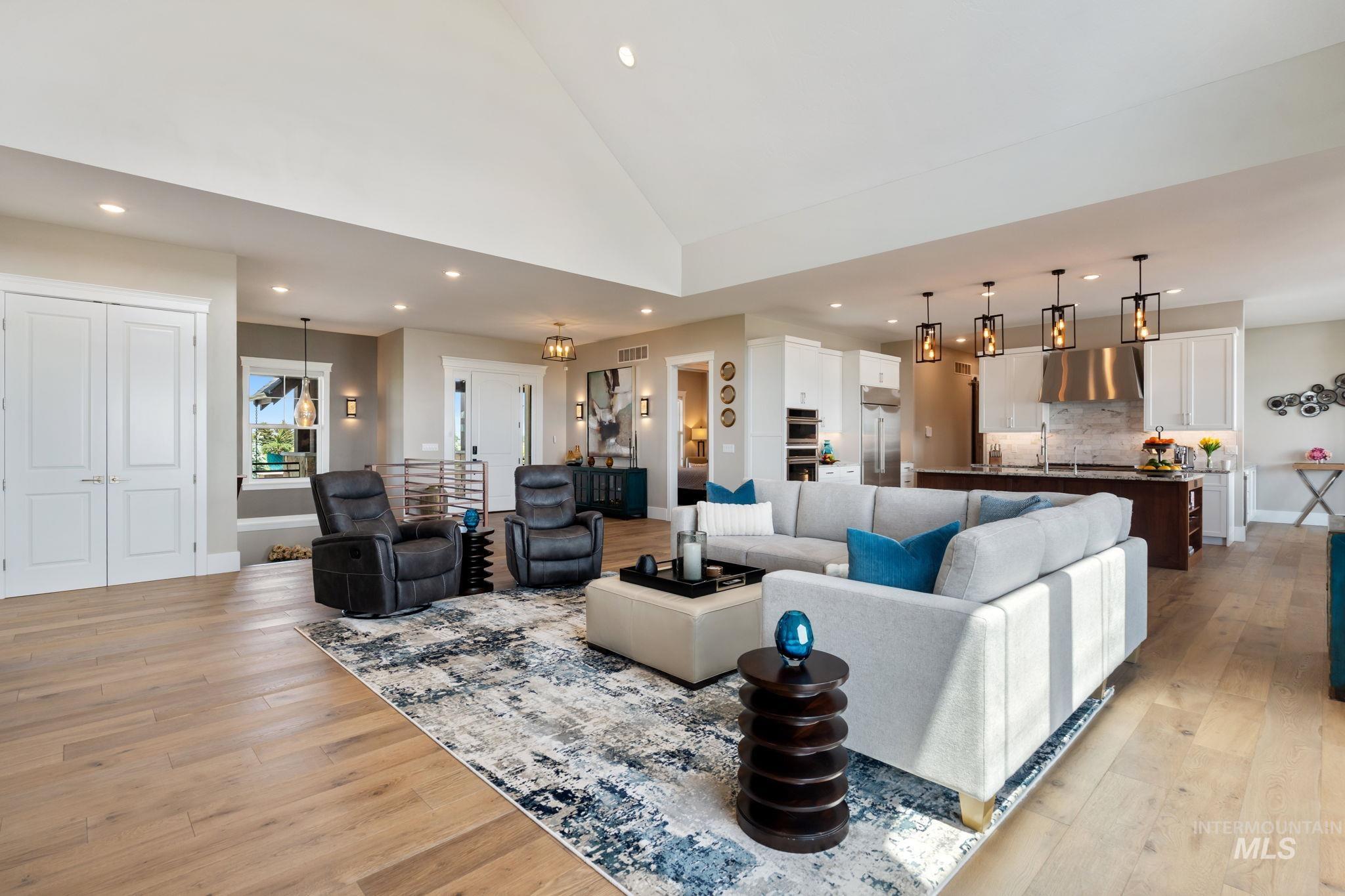 281 Lakeshore Dr, American Falls, Idaho 83211, 5 Bedrooms, 4.5 Bathrooms, Residential For Sale, Price $2,495,000,MLS 98980608