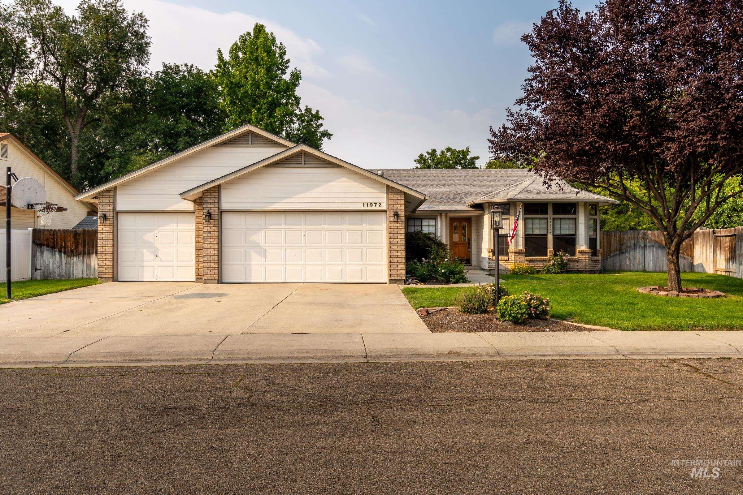11972 W Stillwater Dr., Boise, Idaho 83713, 3 Bedrooms, 2 Bathrooms, Residential For Sale, Price $499,900, 98980611