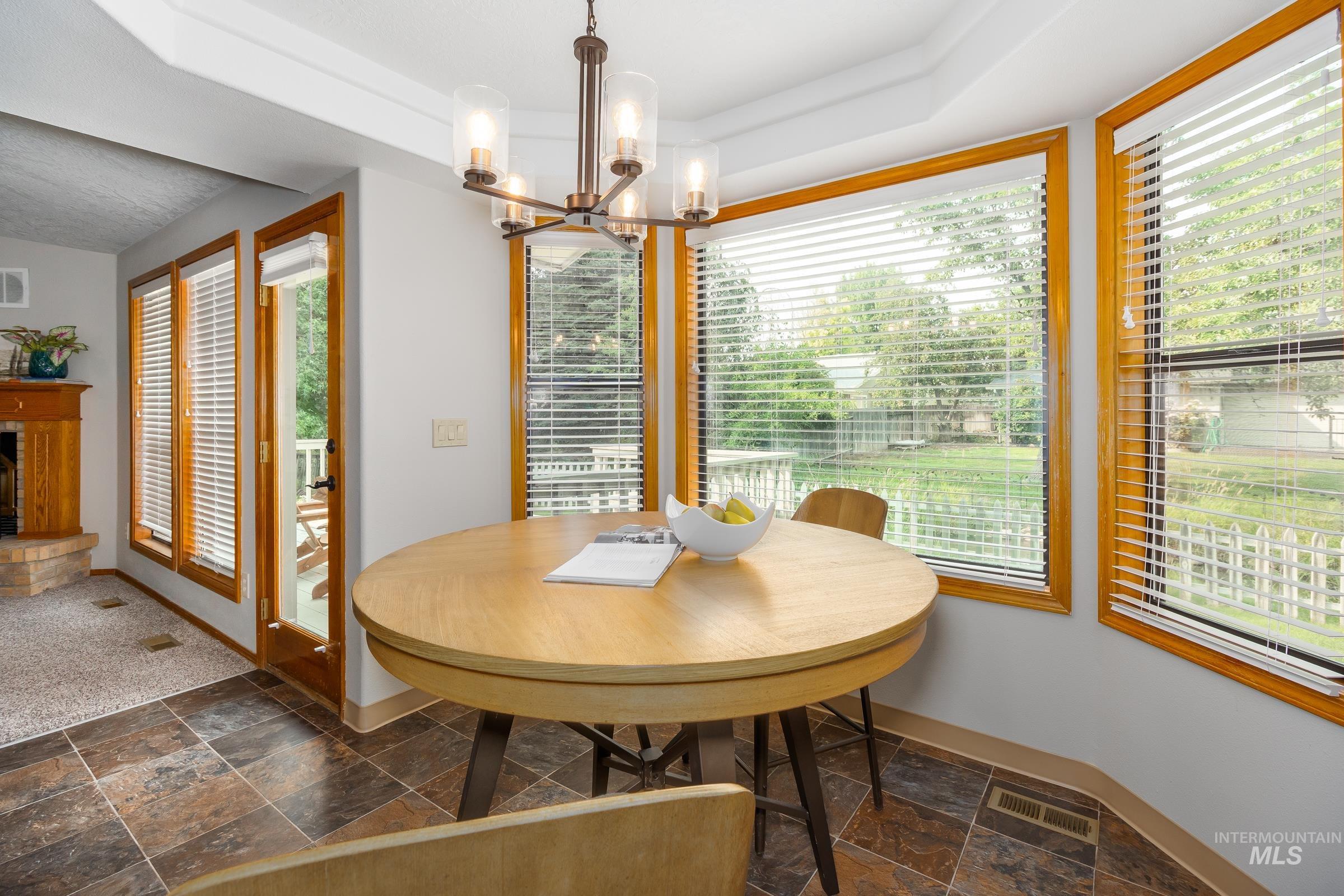 11972 W Stillwater Dr., Boise, Idaho 83713, 3 Bedrooms, 2 Bathrooms, Residential For Sale, Price $499,900, 98980611