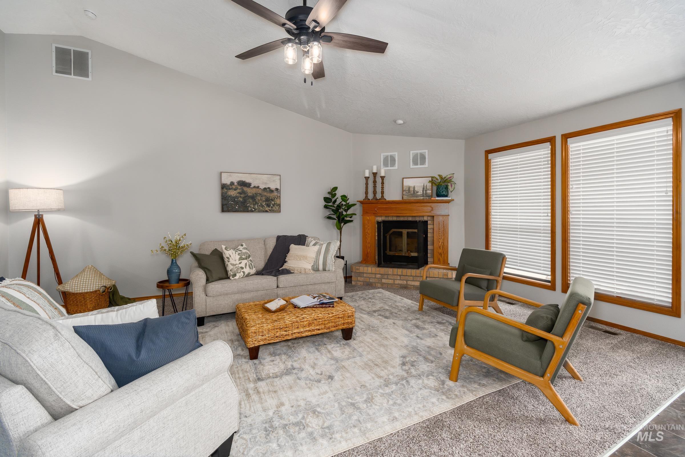 11972 W Stillwater Dr., Boise, Idaho 83713, 3 Bedrooms, 2 Bathrooms, Residential For Sale, Price $499,900, 98980611