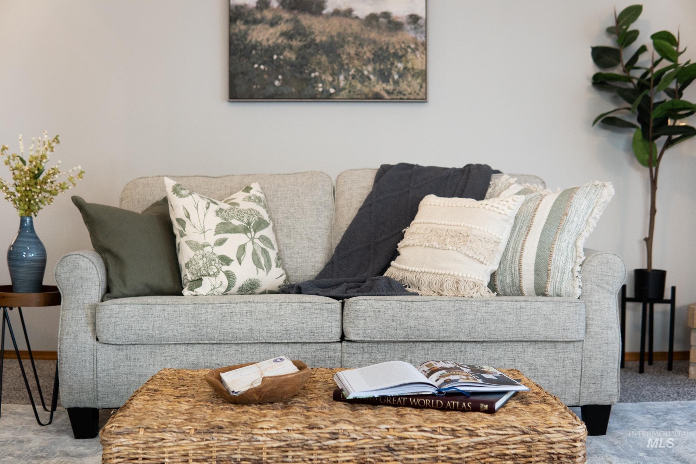 11972 W Stillwater Dr., Boise, Idaho 83713, 3 Bedrooms, 2 Bathrooms, Residential For Sale, Price $499,900, 98980611