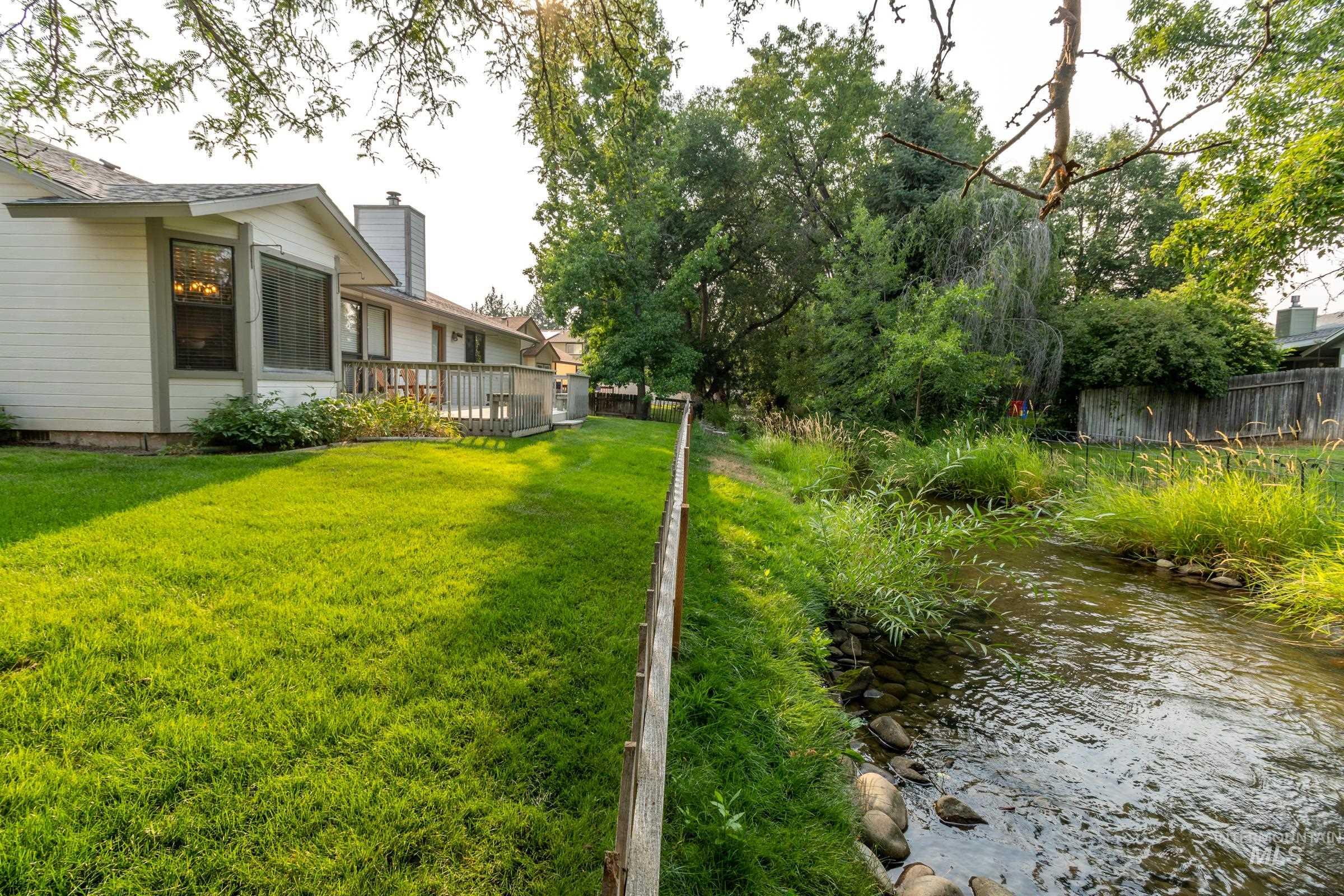 11972 W Stillwater Dr., Boise, Idaho 83713, 3 Bedrooms, 2 Bathrooms, Residential For Sale, Price $499,900, 98980611
