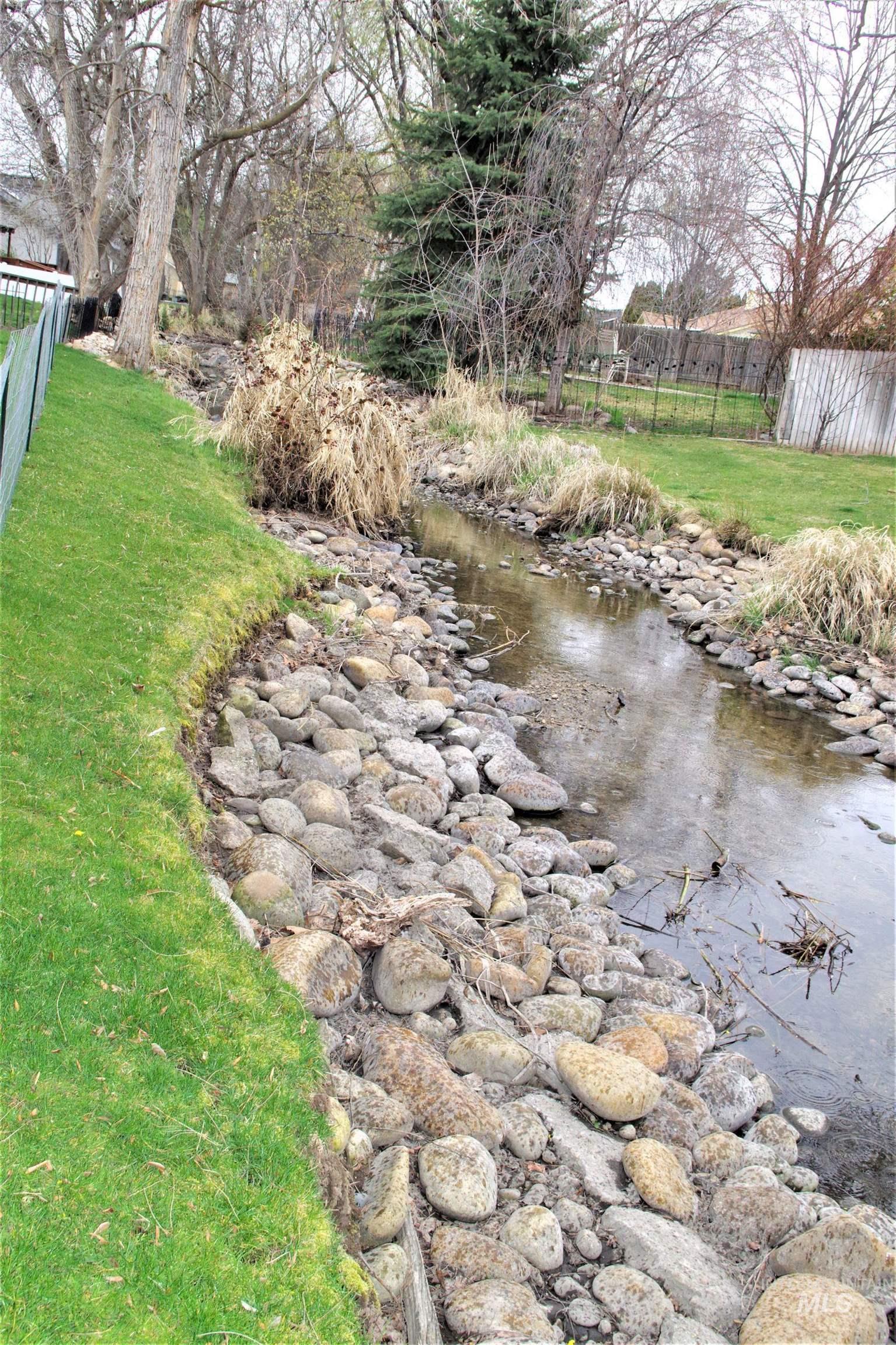 11972 W Stillwater Dr., Boise, Idaho 83713, 3 Bedrooms, 2 Bathrooms, Residential For Sale, Price $499,900, 98980611