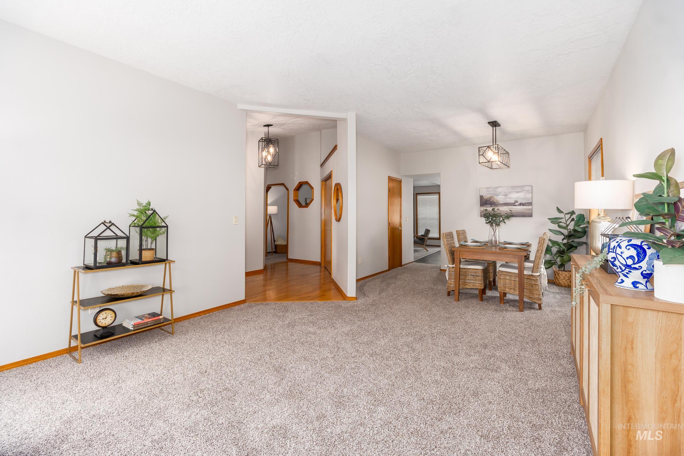 11972 W Stillwater Dr., Boise, Idaho 83713, 3 Bedrooms, 2 Bathrooms, Residential For Sale, Price $499,900, 98980611