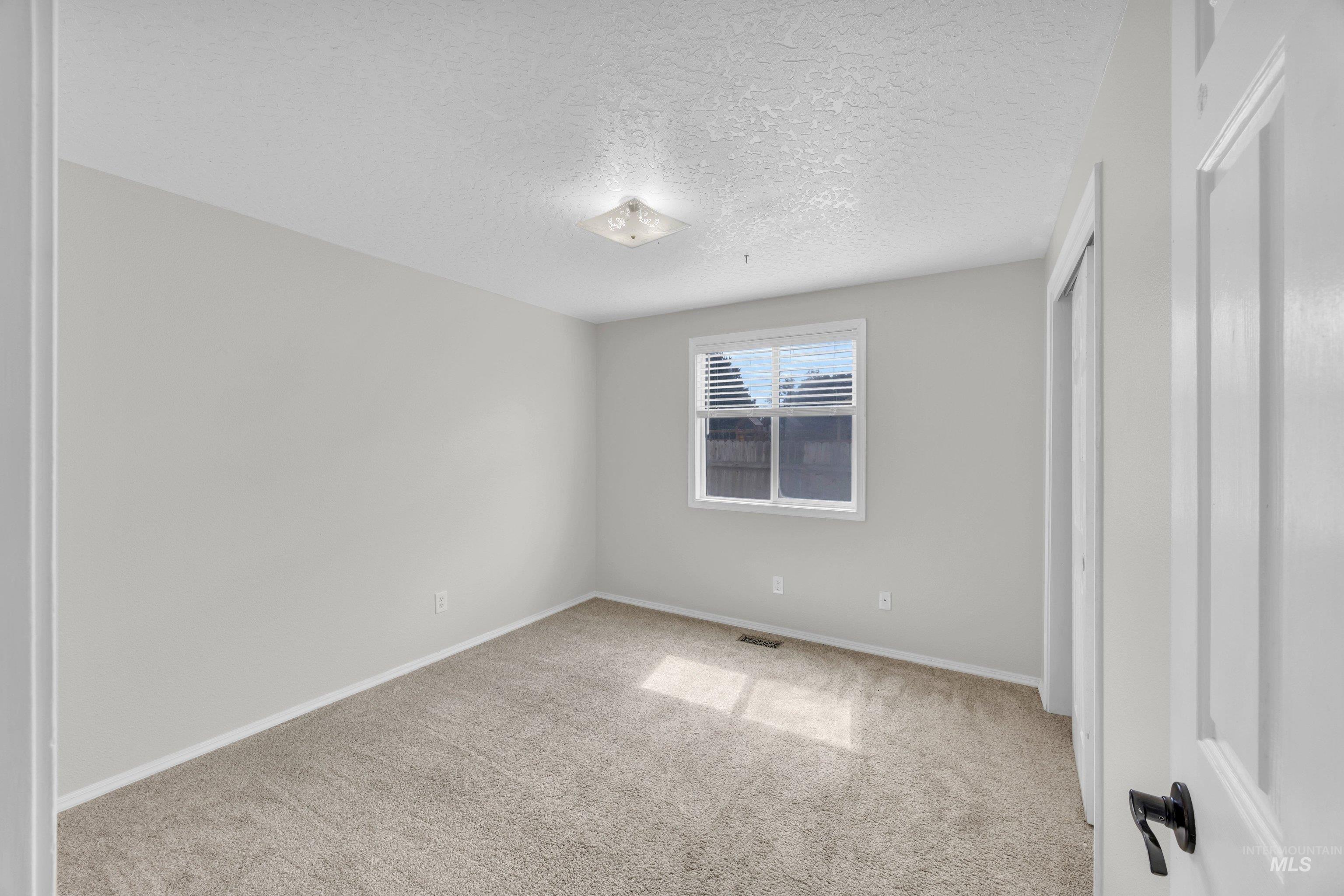 3114 Teepee ct, Nampa, Idaho 83686, 4 Bedrooms, 2 Bathrooms, Residential For Sale, Price $407,900, 98980613