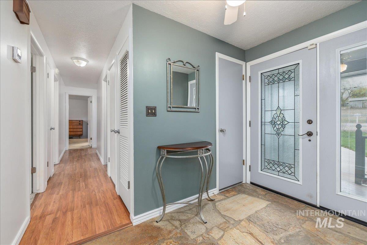 7419 S Greenacres Dr., Boise, Idaho 83609, 3 Bedrooms, 2 Bathrooms, Residential For Sale, Price $674,900, 98980614