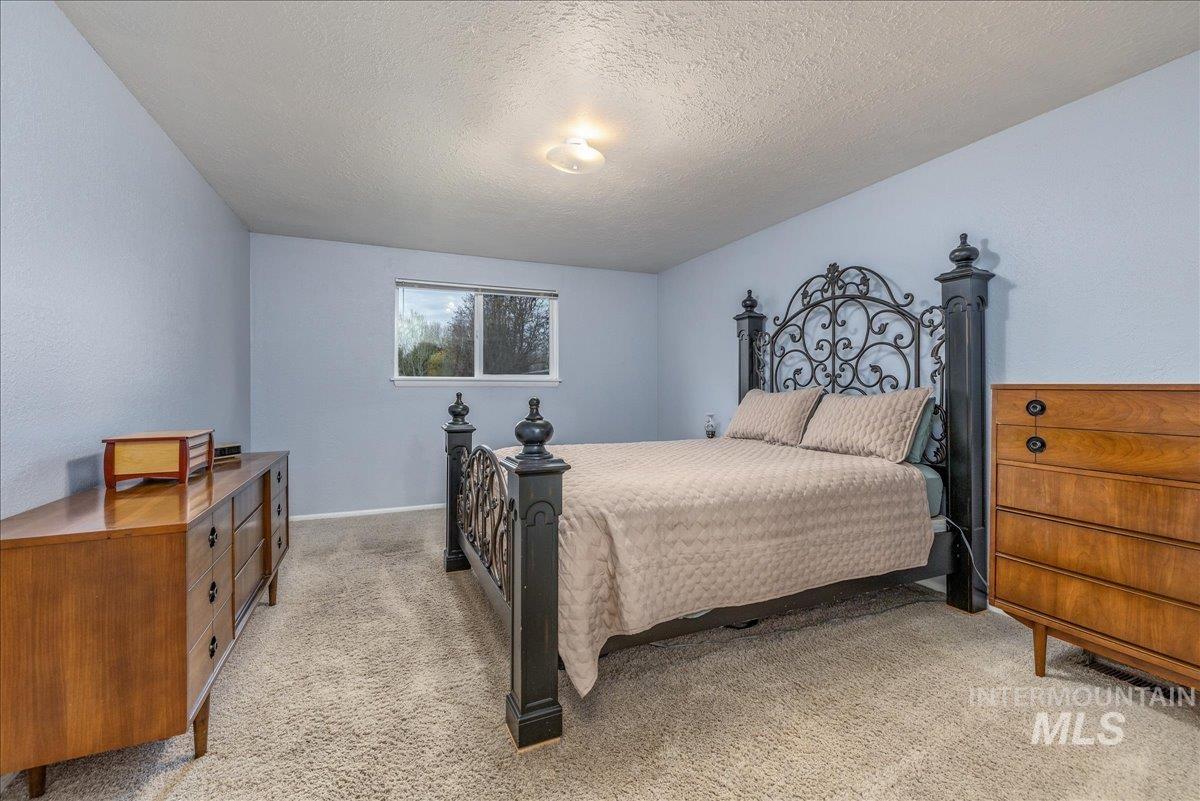 7419 S Greenacres Dr., Boise, Idaho 83609, 3 Bedrooms, 2 Bathrooms, Residential For Sale, Price $674,900, 98980614