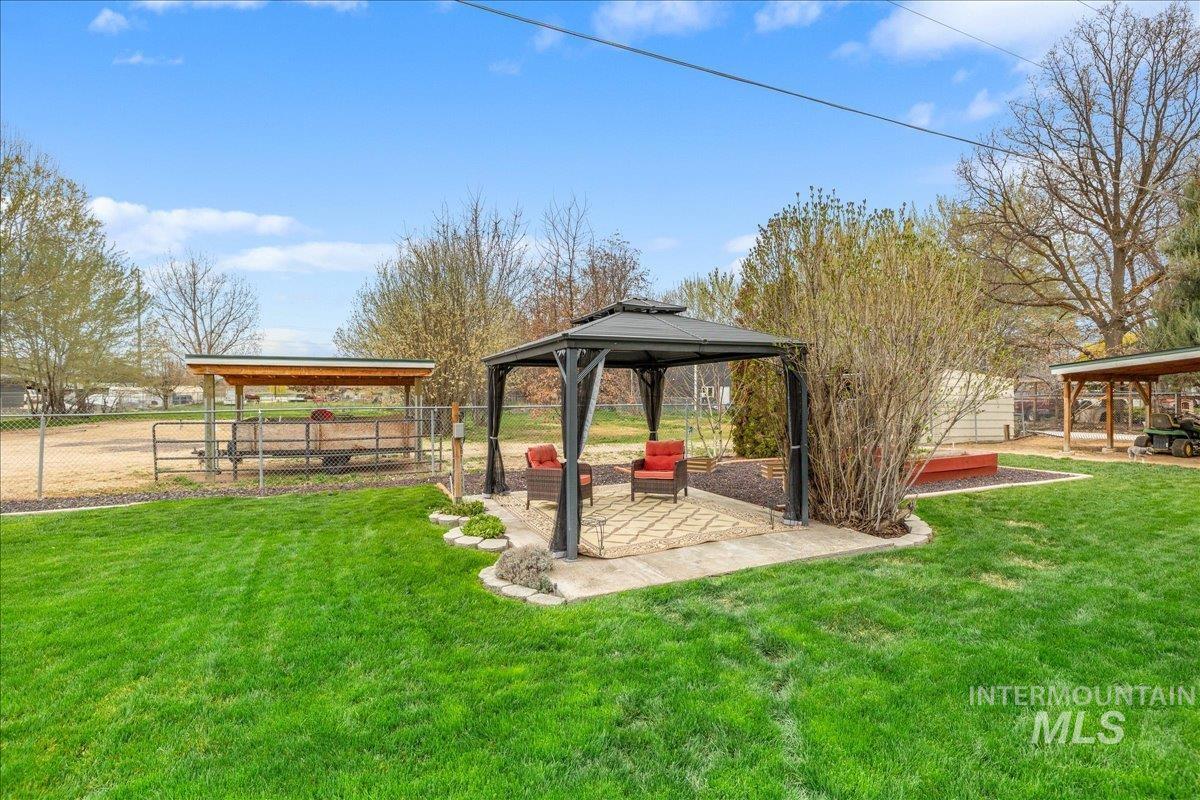 7419 S Greenacres Dr., Boise, Idaho 83609, 3 Bedrooms, 2 Bathrooms, Residential For Sale, Price $674,900,MLS 98980614