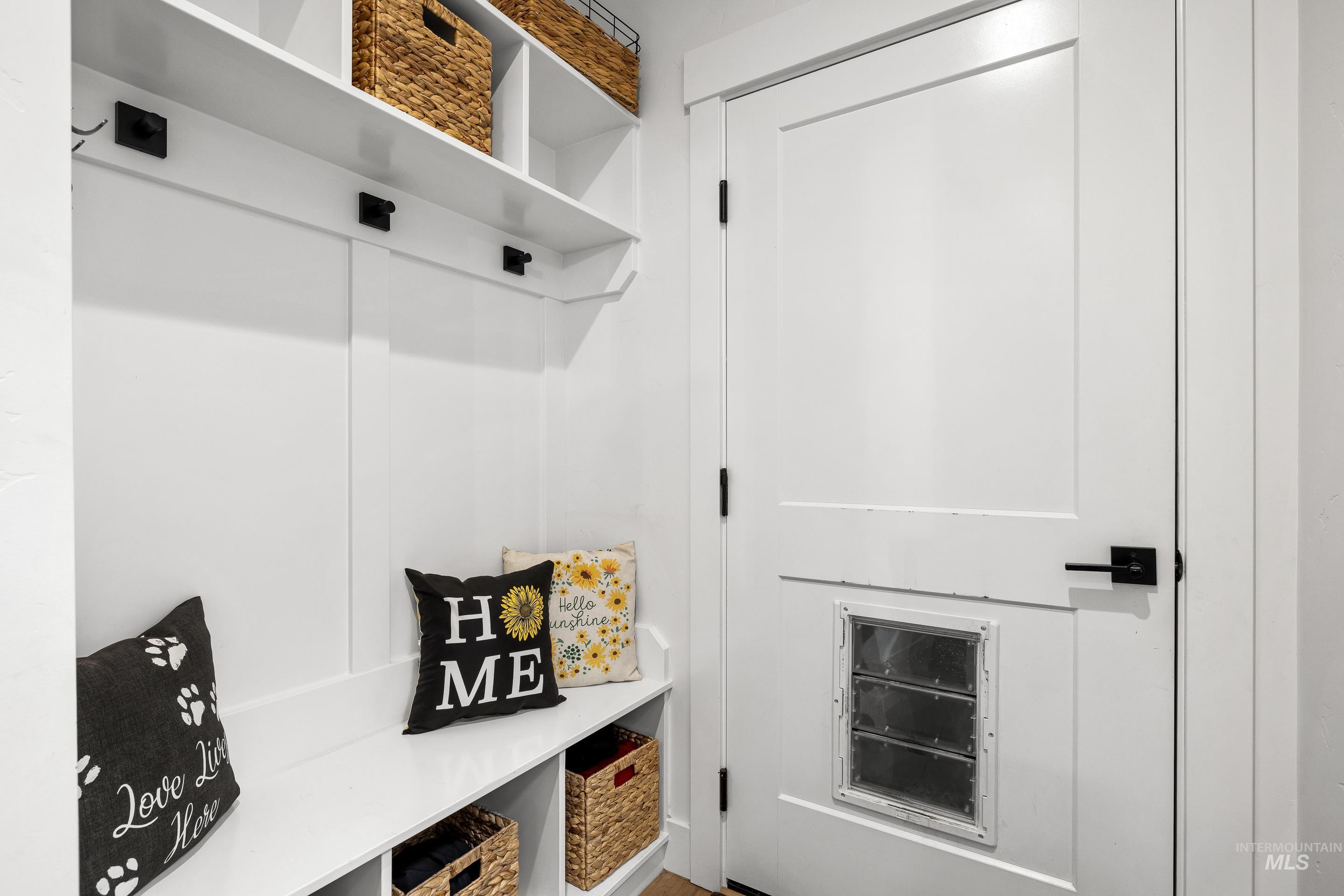 10418 W Shields Ave, Garden City, Idaho 83714, 3 Bedrooms, 2.5 Bathrooms, Residential For Sale, Price $599,900,MLS 98980615