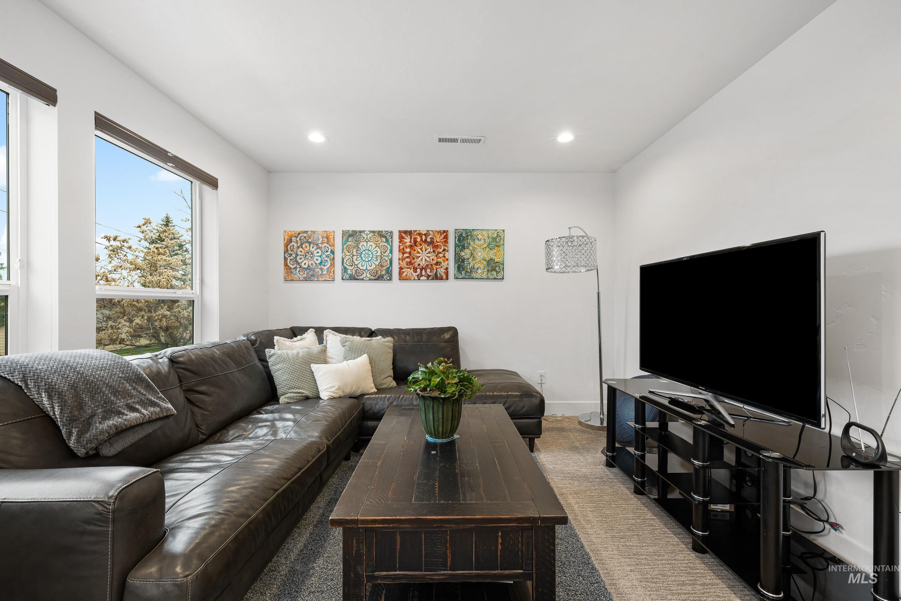 10418 W Shields Ave, Garden City, Idaho 83714, 3 Bedrooms, 2.5 Bathrooms, Residential For Sale, Price $599,900,MLS 98980615