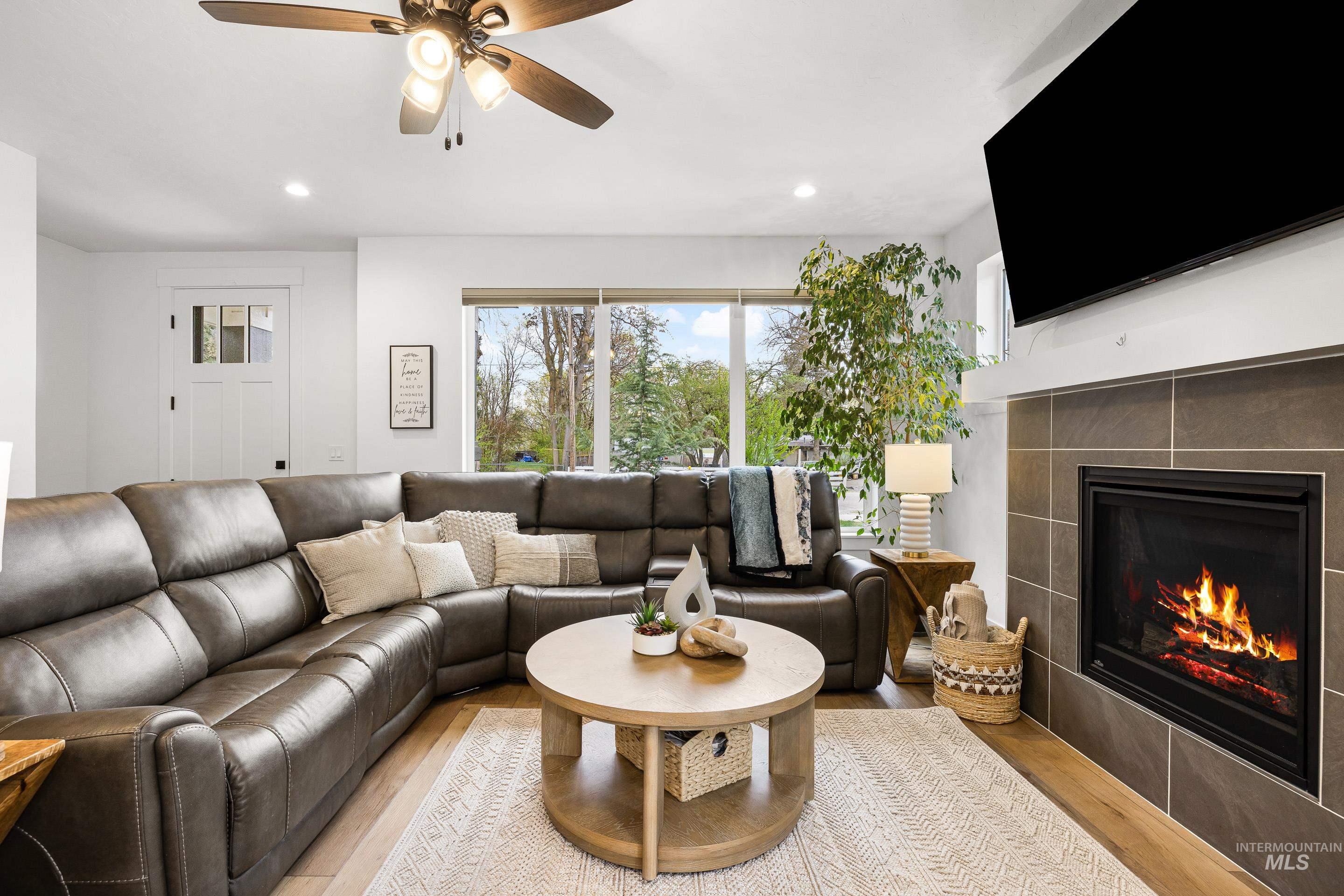 10418 W Shields Ave, Garden City, Idaho 83714, 3 Bedrooms, 2.5 Bathrooms, Residential For Sale, Price $599,900,MLS 98980615