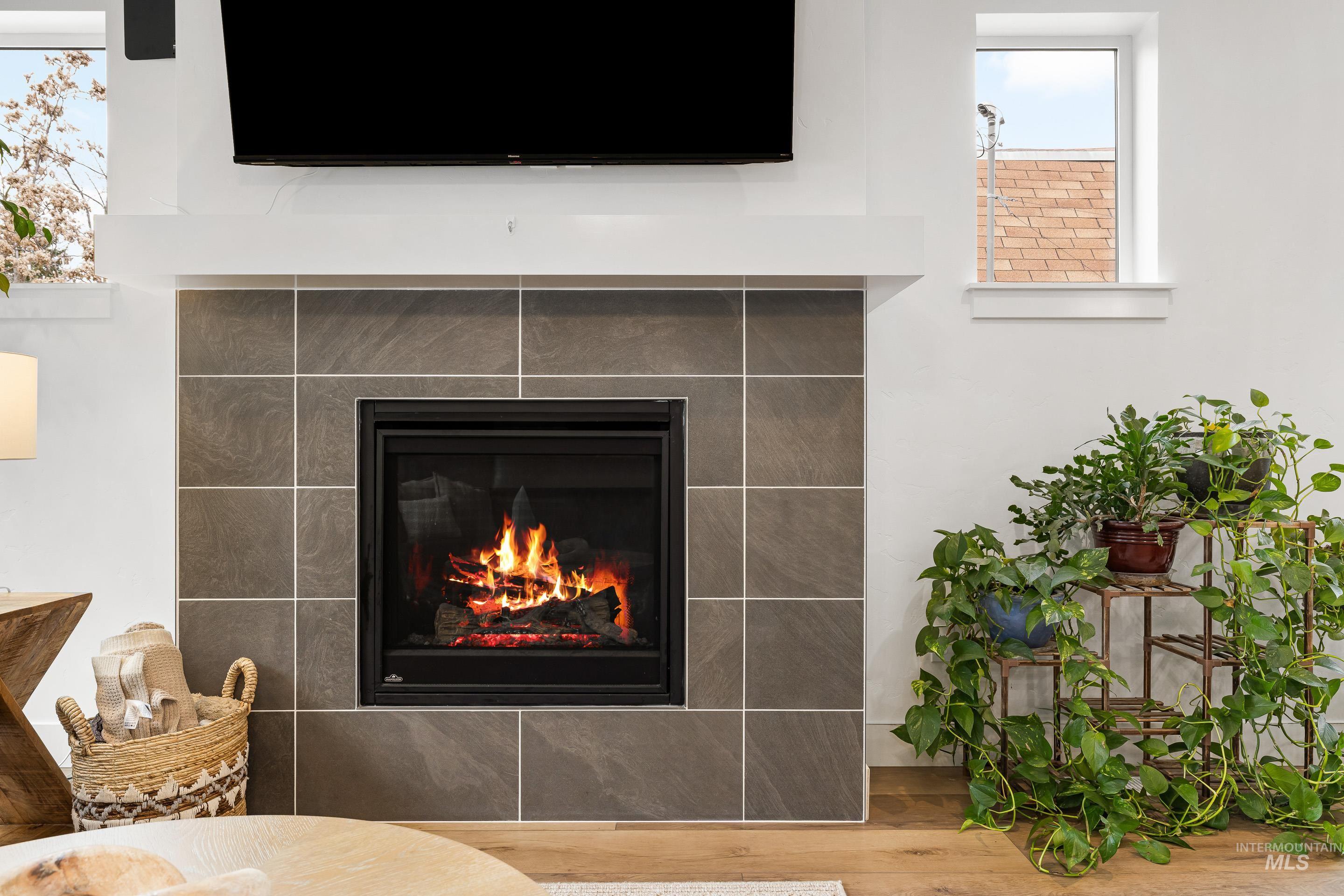 10418 W Shields Ave, Garden City, Idaho 83714, 3 Bedrooms, 2.5 Bathrooms, Residential For Sale, Price $599,900,MLS 98980615