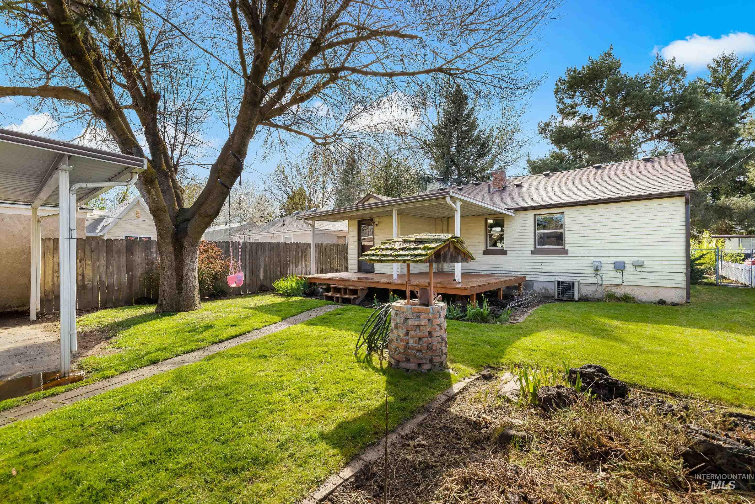 1106 S Longmont Ave, Boise, Idaho 83706, 2 Bedrooms, 1 Bathroom, Residential For Sale, Price $399,900,MLS 98980616