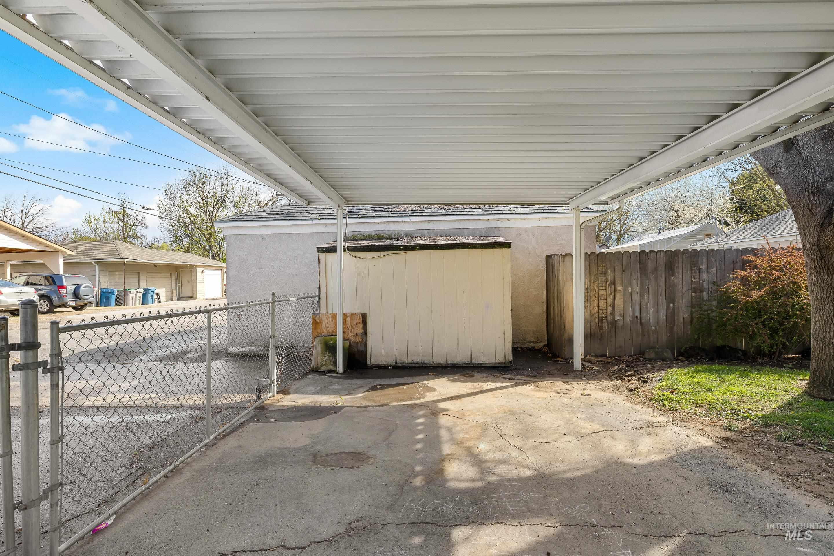 1106 S Longmont Ave, Boise, Idaho 83706, 2 Bedrooms, 1 Bathroom, Residential For Sale, Price $399,900,MLS 98980616