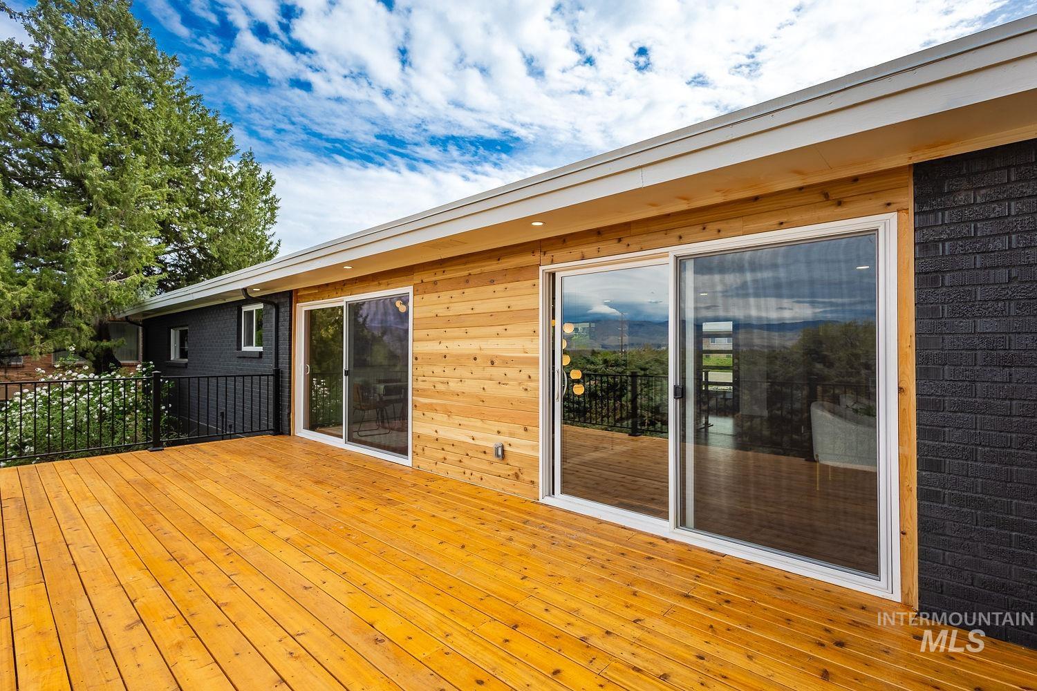 5100 W Bel Air St, Boise, Idaho 83705, 6 Bedrooms, 4 Bathrooms, Residential For Sale, Price $1,500,000,MLS 98980619