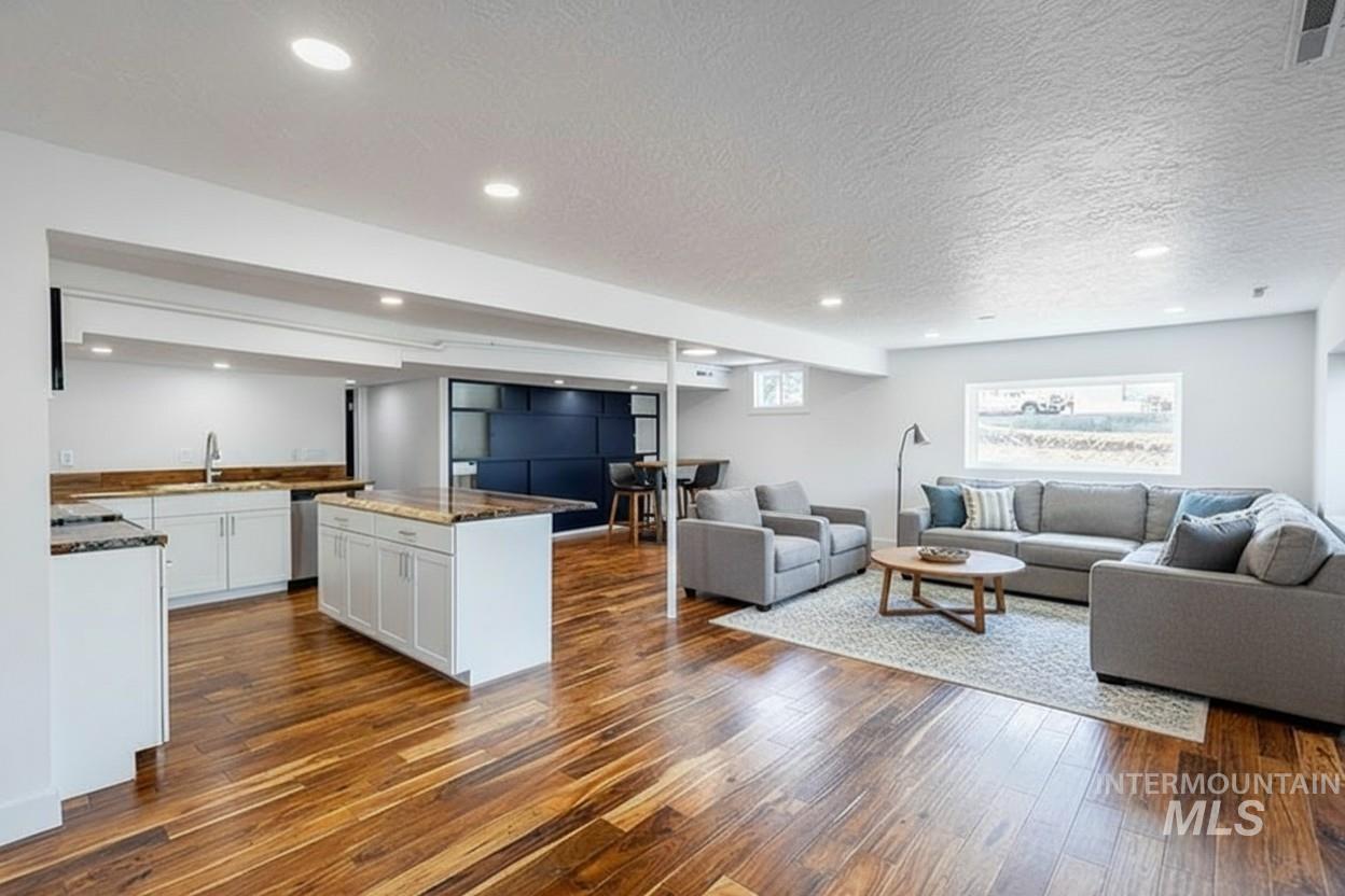 5100 W Bel Air St, Boise, Idaho 83705, 6 Bedrooms, 4 Bathrooms, Residential For Sale, Price $1,500,000,MLS 98980619