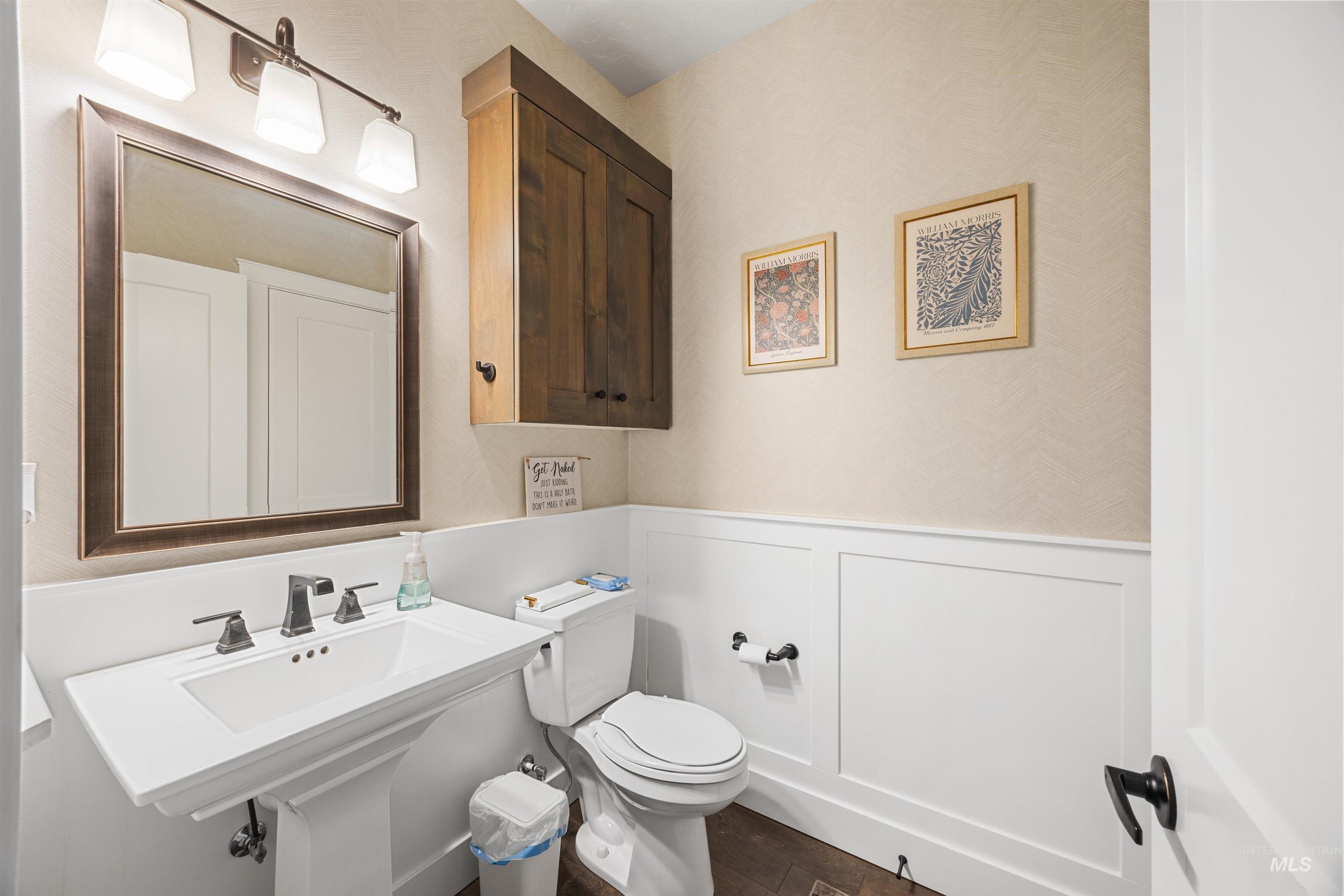 4252 E Parkcenter Blvd, Boise, Idaho 83716, 3 Bedrooms, 2.5 Bathrooms, Residential For Sale, Price $725,000, 98980620