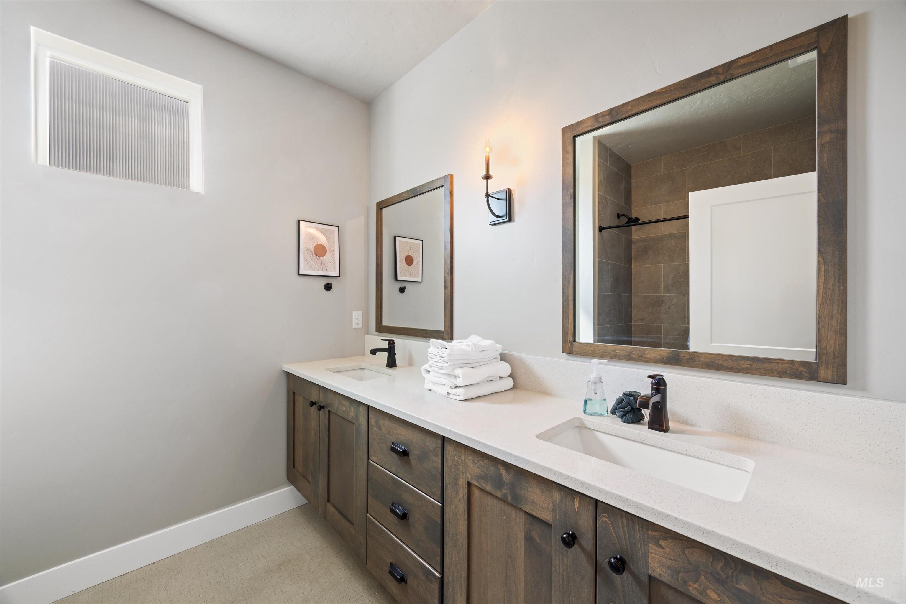 4252 E Parkcenter Blvd, Boise, Idaho 83716, 3 Bedrooms, 2.5 Bathrooms, Residential For Sale, Price $725,000, 98980620