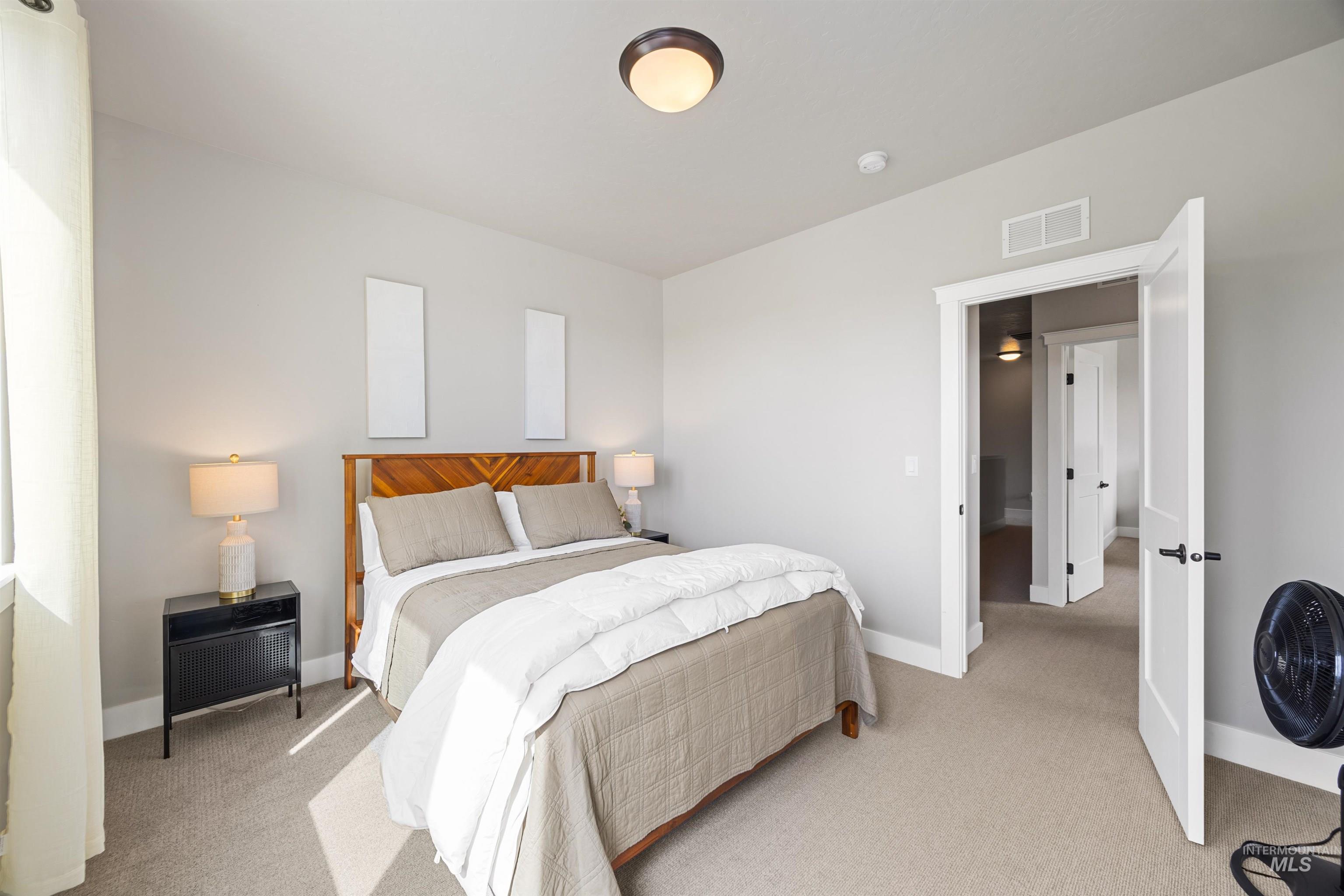 4252 E Parkcenter Blvd, Boise, Idaho 83716, 3 Bedrooms, 2.5 Bathrooms, Residential For Sale, Price $725,000, 98980620