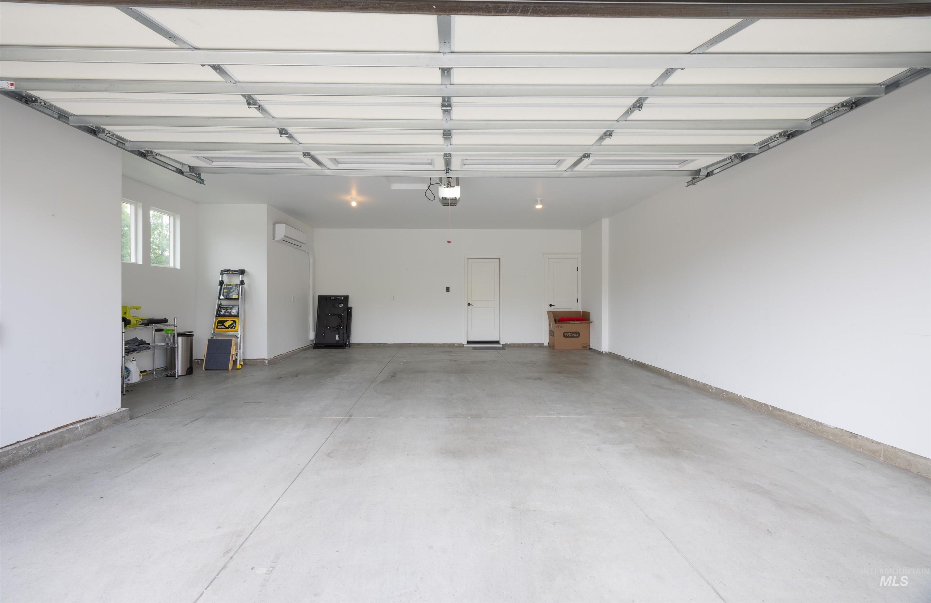 4252 E Parkcenter Blvd, Boise, Idaho 83716, 3 Bedrooms, 2.5 Bathrooms, Residential For Sale, Price $725,000, 98980620