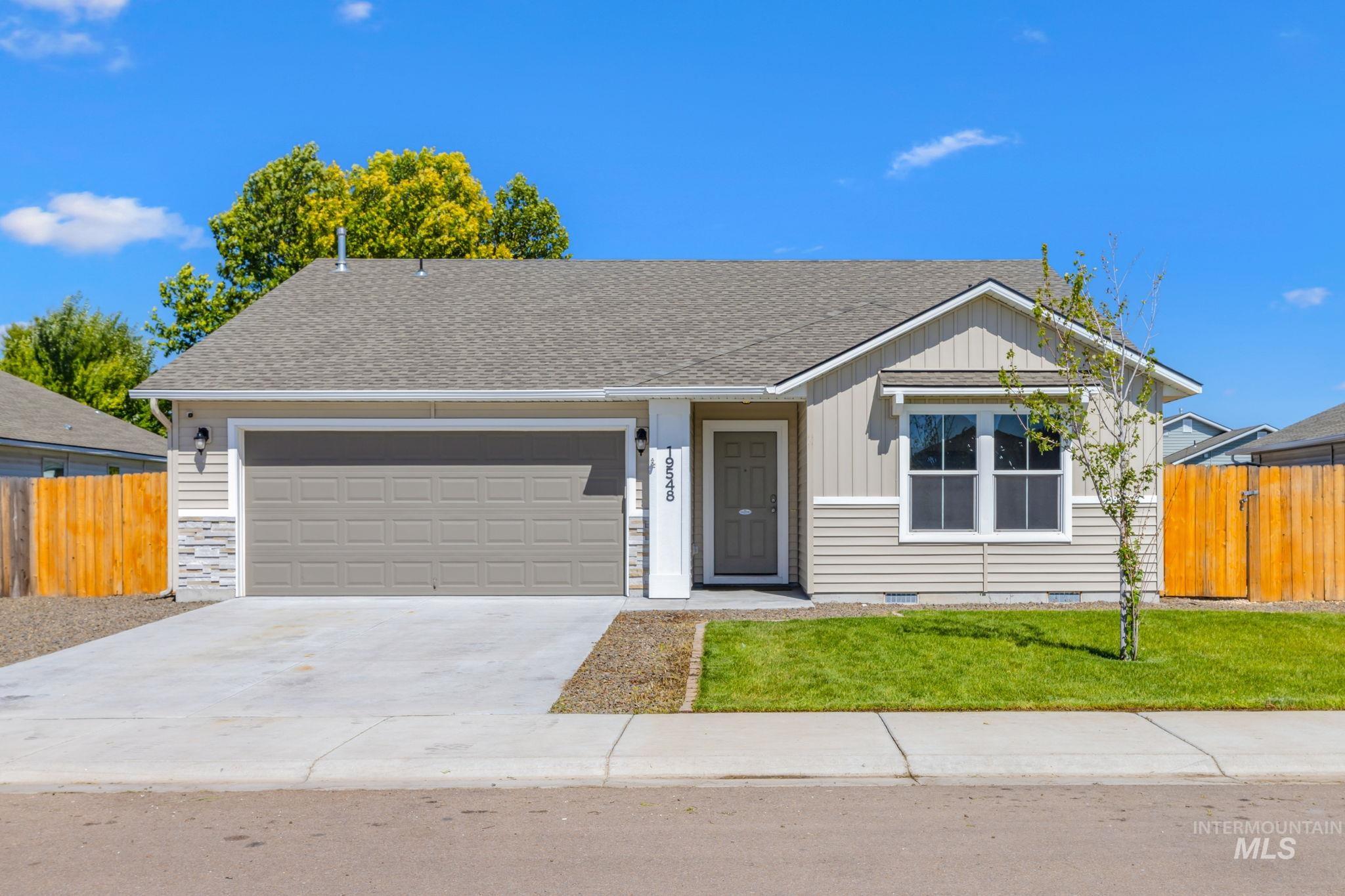 19548 Maywood Pl, Caldwell, Idaho 83605, 3 Bedrooms, 2 Bathrooms, Residential For Sale, Price $390,000, 98980623