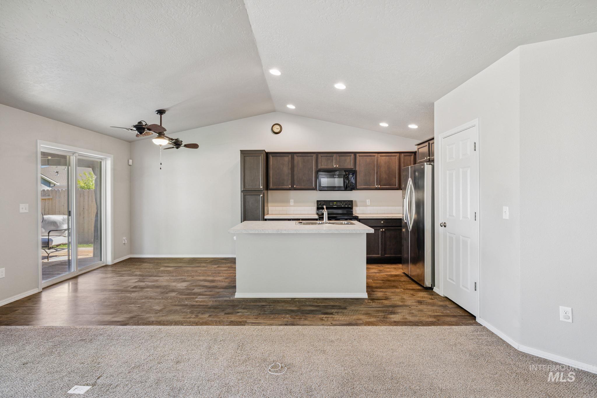 19548 Maywood Pl, Caldwell, Idaho 83605, 3 Bedrooms, 2 Bathrooms, Residential For Sale, Price $390,000, 98980623